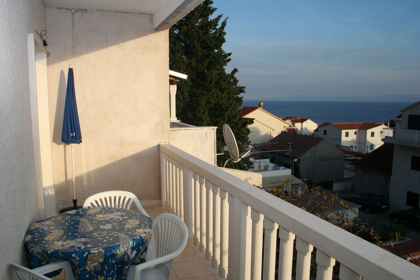 Jednosobni apartman s balkonom Bol, Brač  A-a