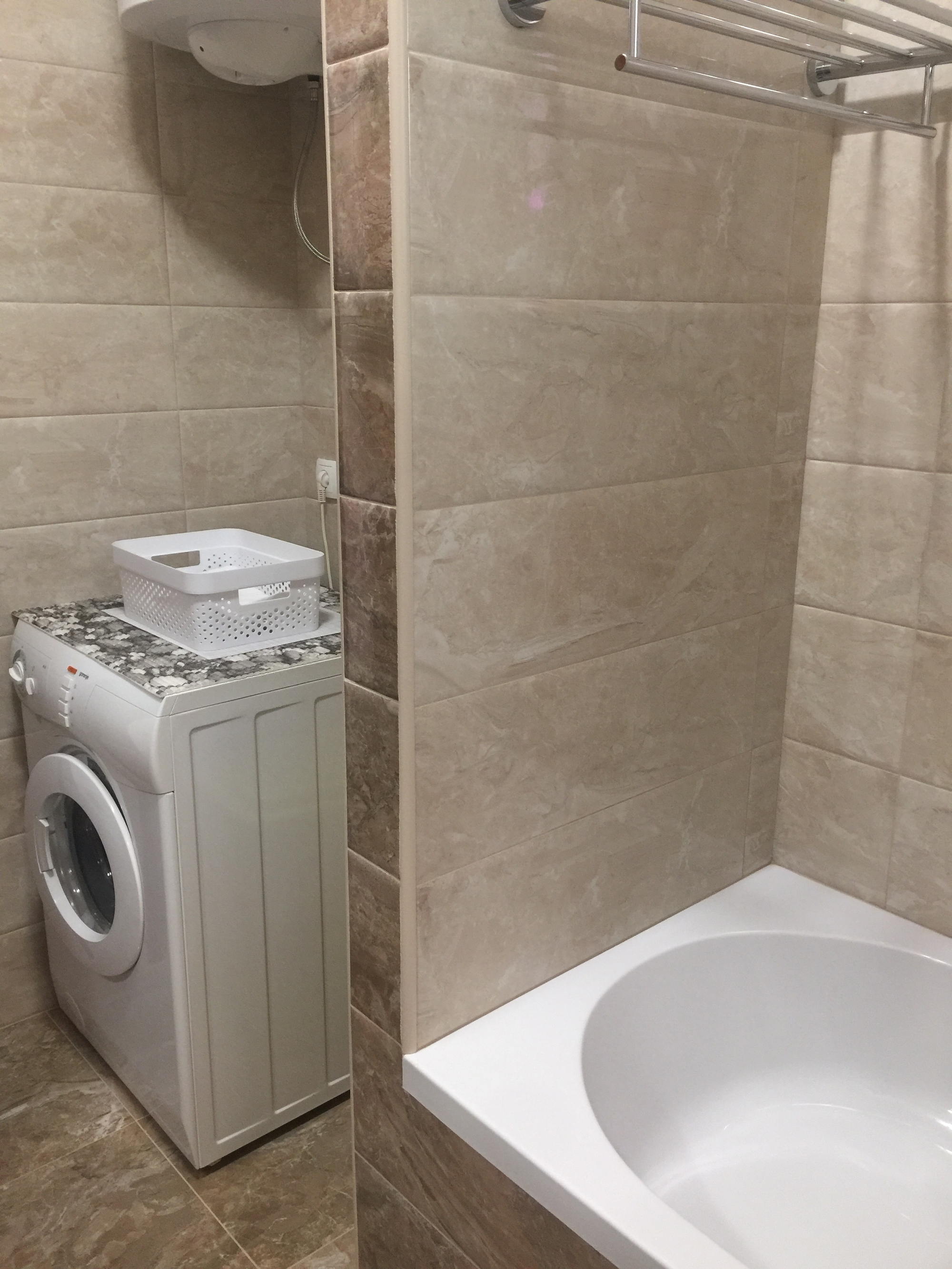 Three bedroom apartment with terrace Mirca, Brač  A-a