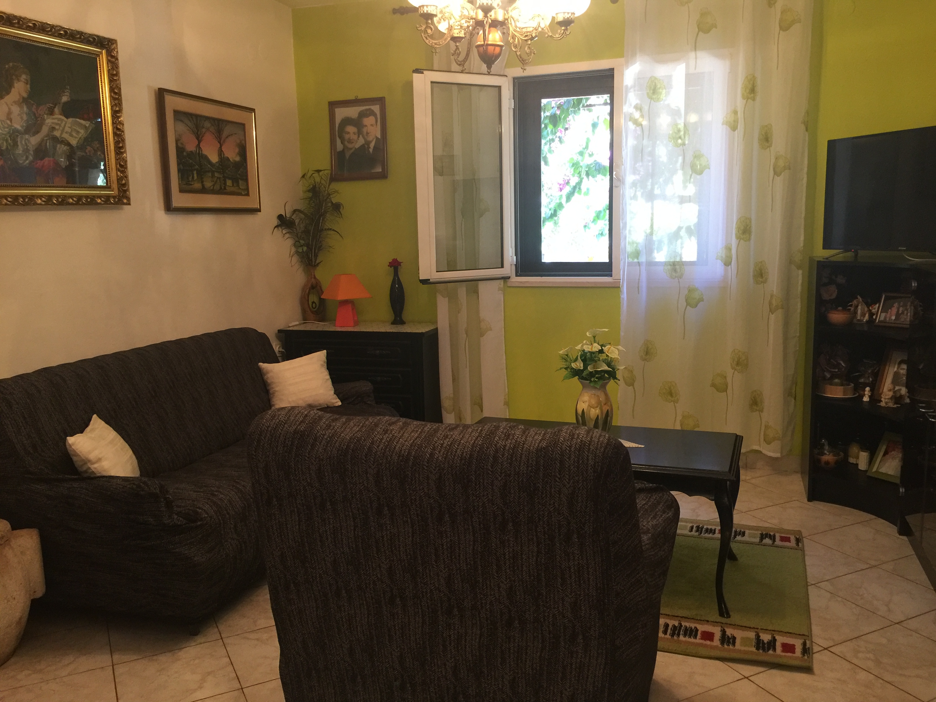 Three bedroom apartment with terrace Mirca (Brač) (A-2886-a)