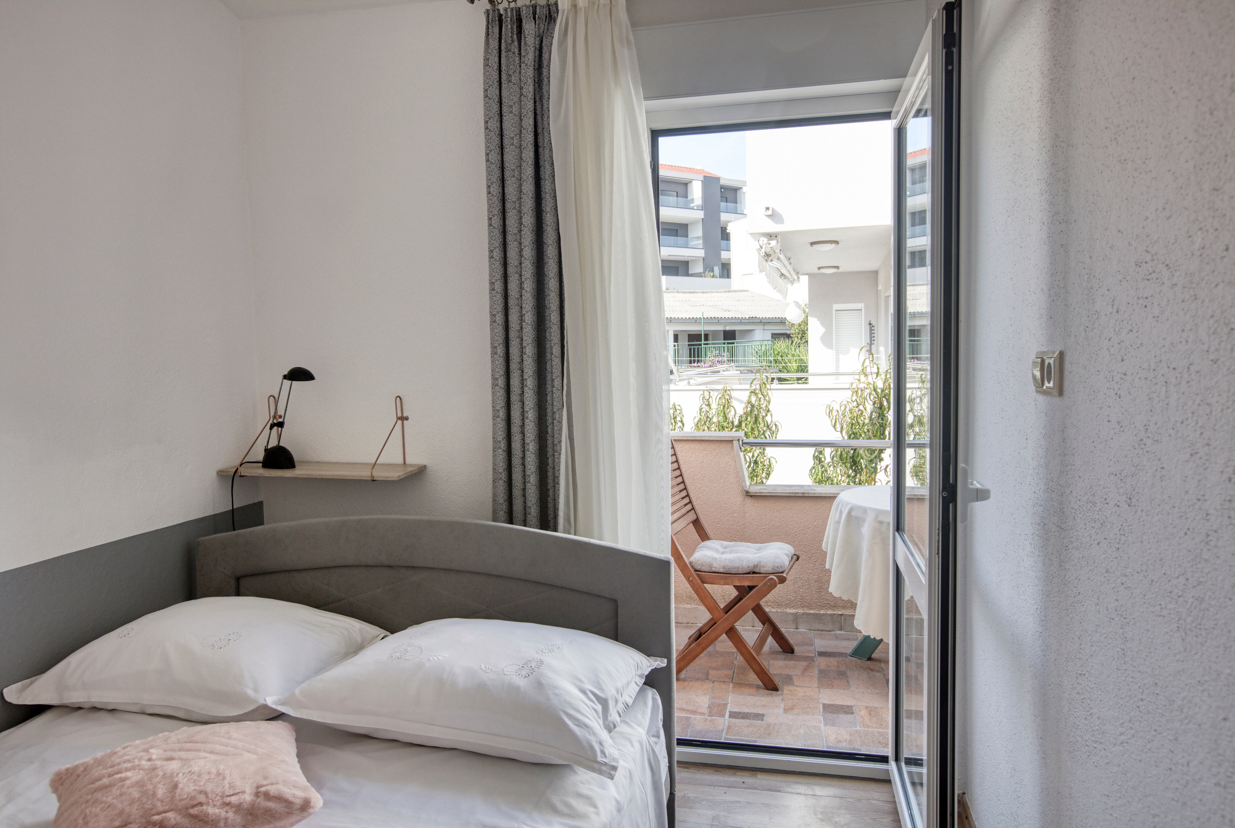 Two bedroom apartment with balcony Rogoznica  A-b