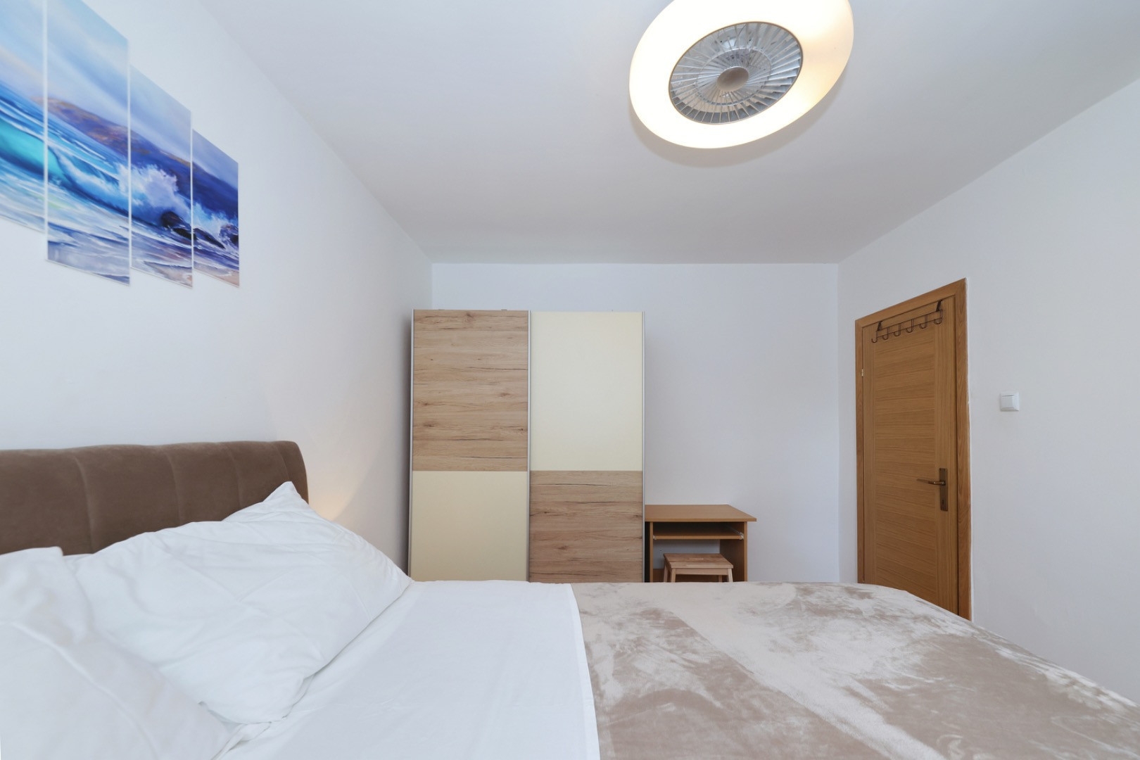 Two bedroom apartment with terrace Nin, Zadar  A-a