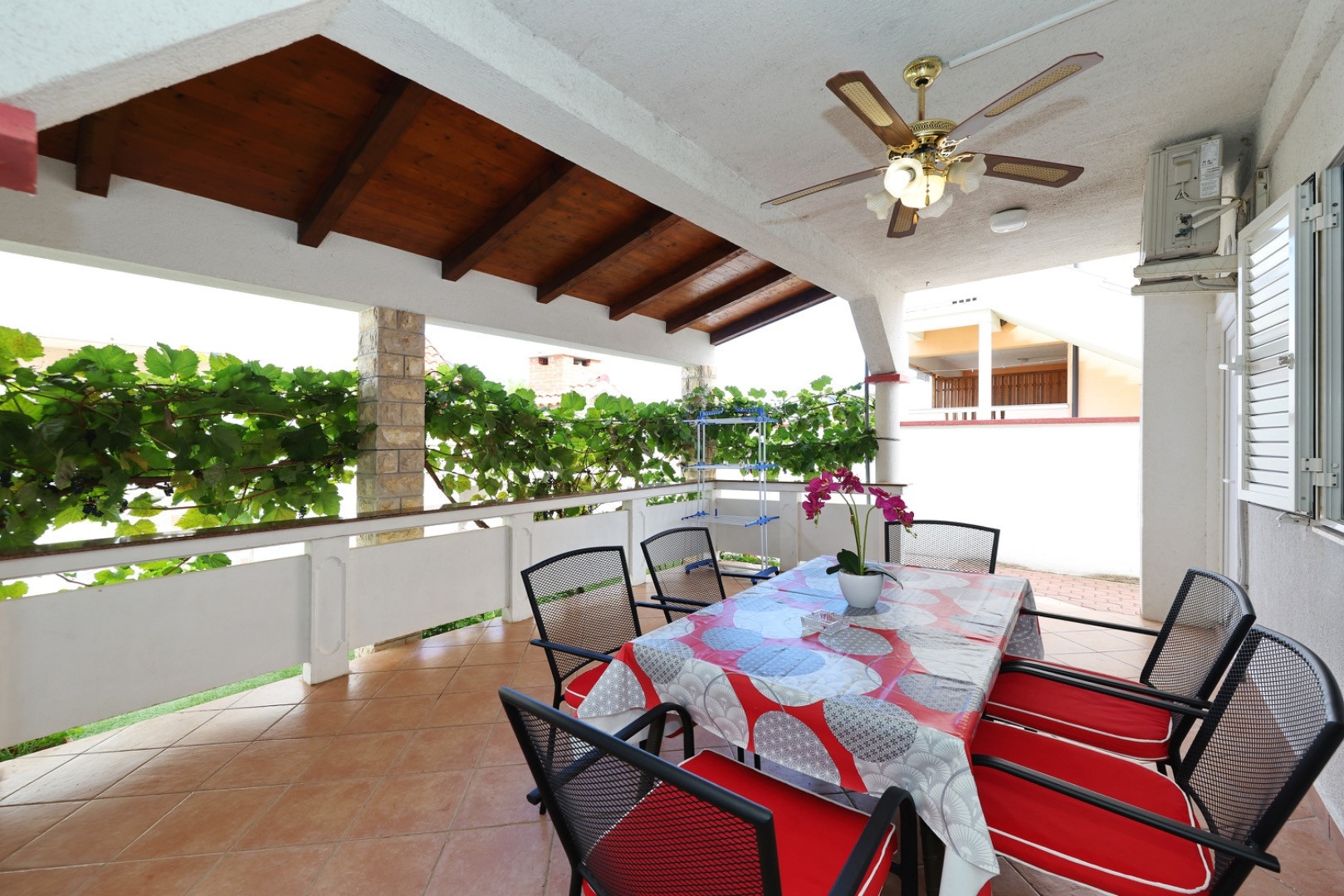 Two bedroom apartment with terrace Nin, Zadar  A-a