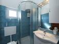 Bathroom Nin, Bathroom in the studio-apartment, WiFi.