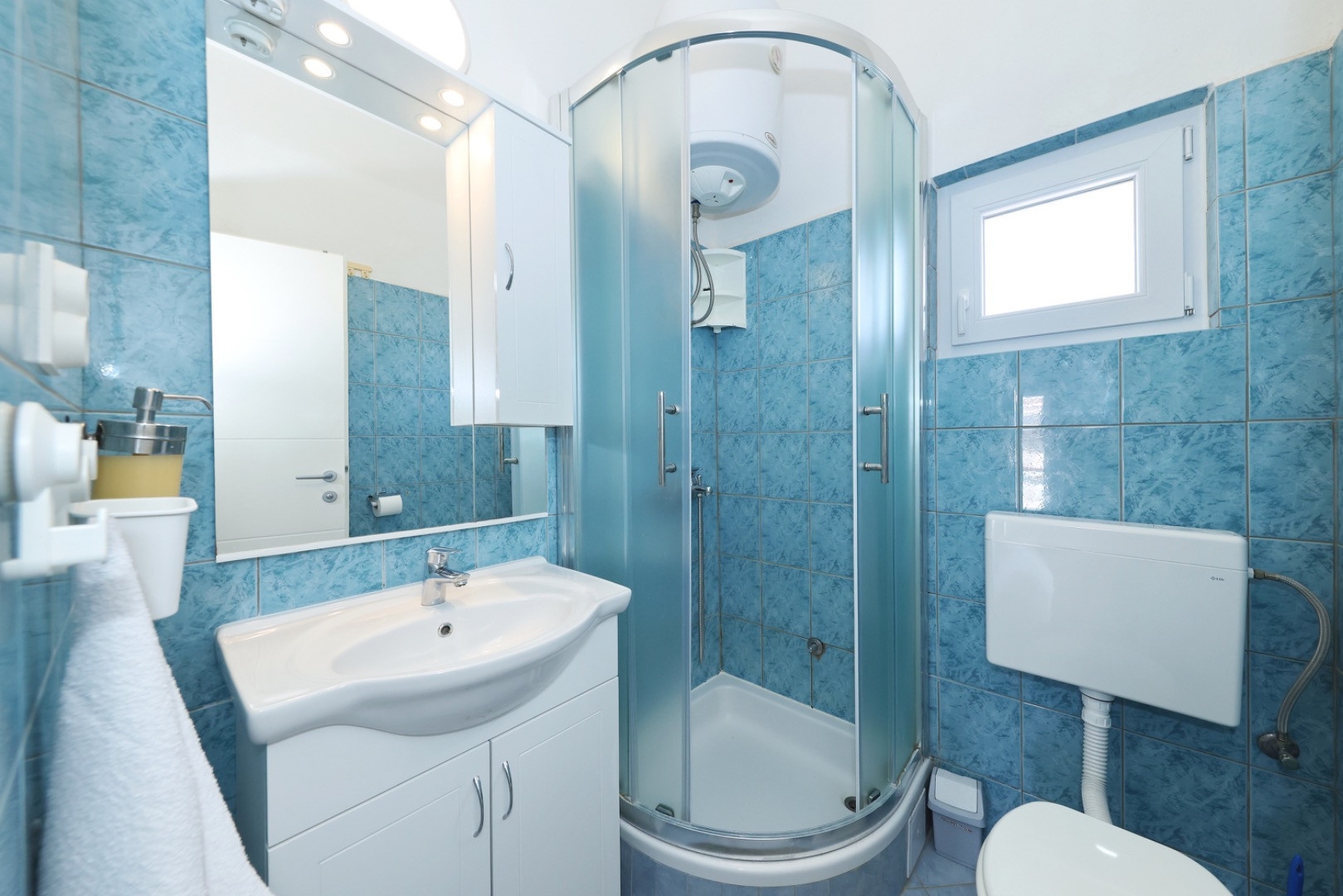 Studio flat with terrace Nin, Zadar  AS-b