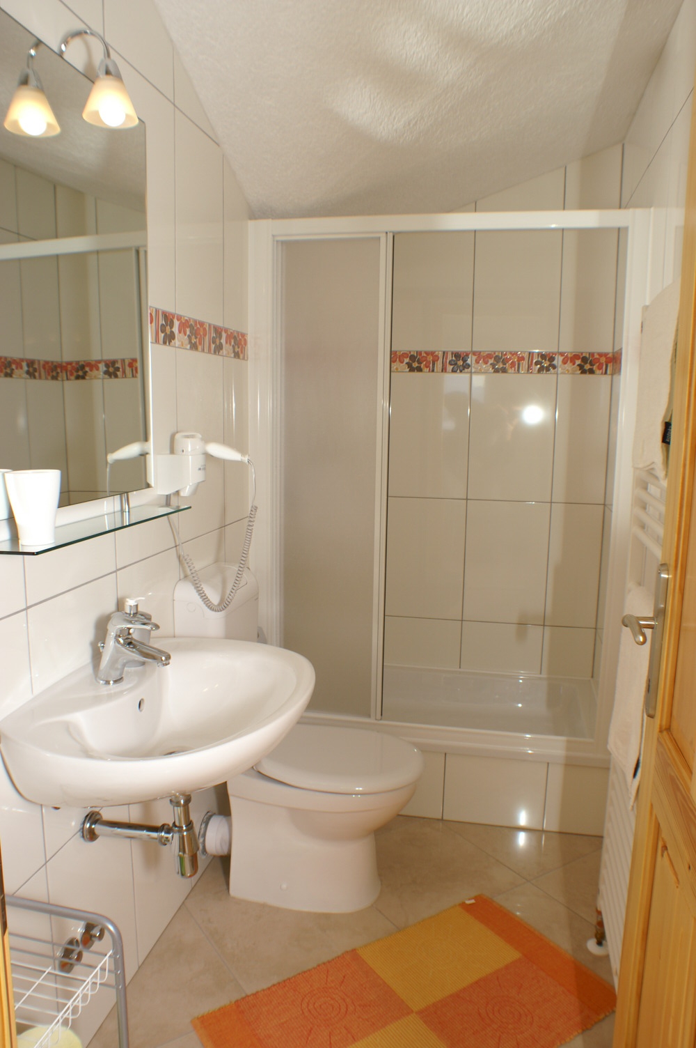 One bedroom apartment with terrace and sea view Bol, Brač  A-b