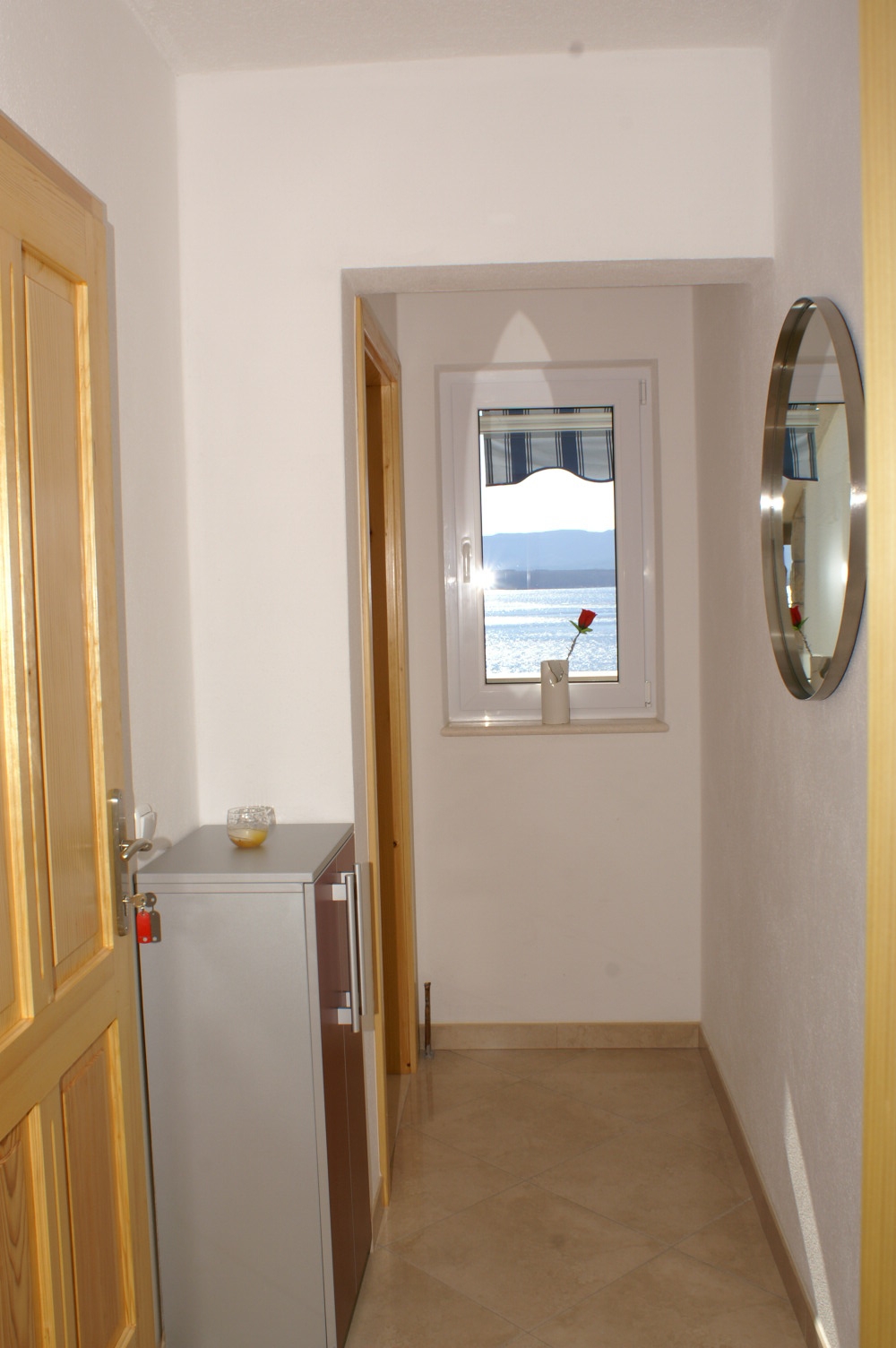 One bedroom apartment with terrace and sea view Bol, Brač  A-b