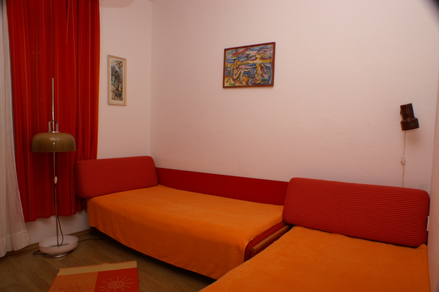 Three bedroom apartment with terrace Mirca, Brač  A-a