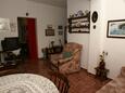 Obývací pokoj Mirca, Obývací pokoj v ubytování typu apartment, s klimatizací, domácí mazlíčci povoleni a WiFi.