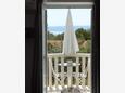Bol, Balcony in the studio-apartment, with a sea view and WiFi.