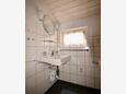 Bol, Bathroom in the studio-apartment, WiFi.