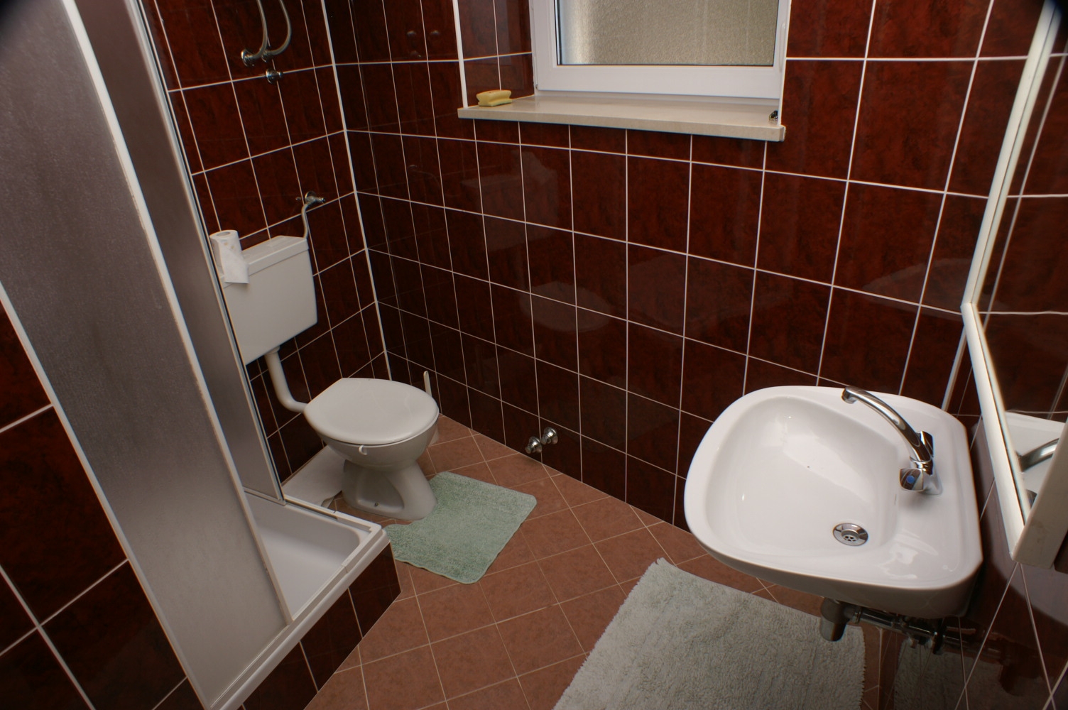 Two bedroom apartment near beach Bol, Brač  A-a