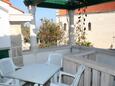 Postira, Terras in the apartment, with a sea view en WiFi.
