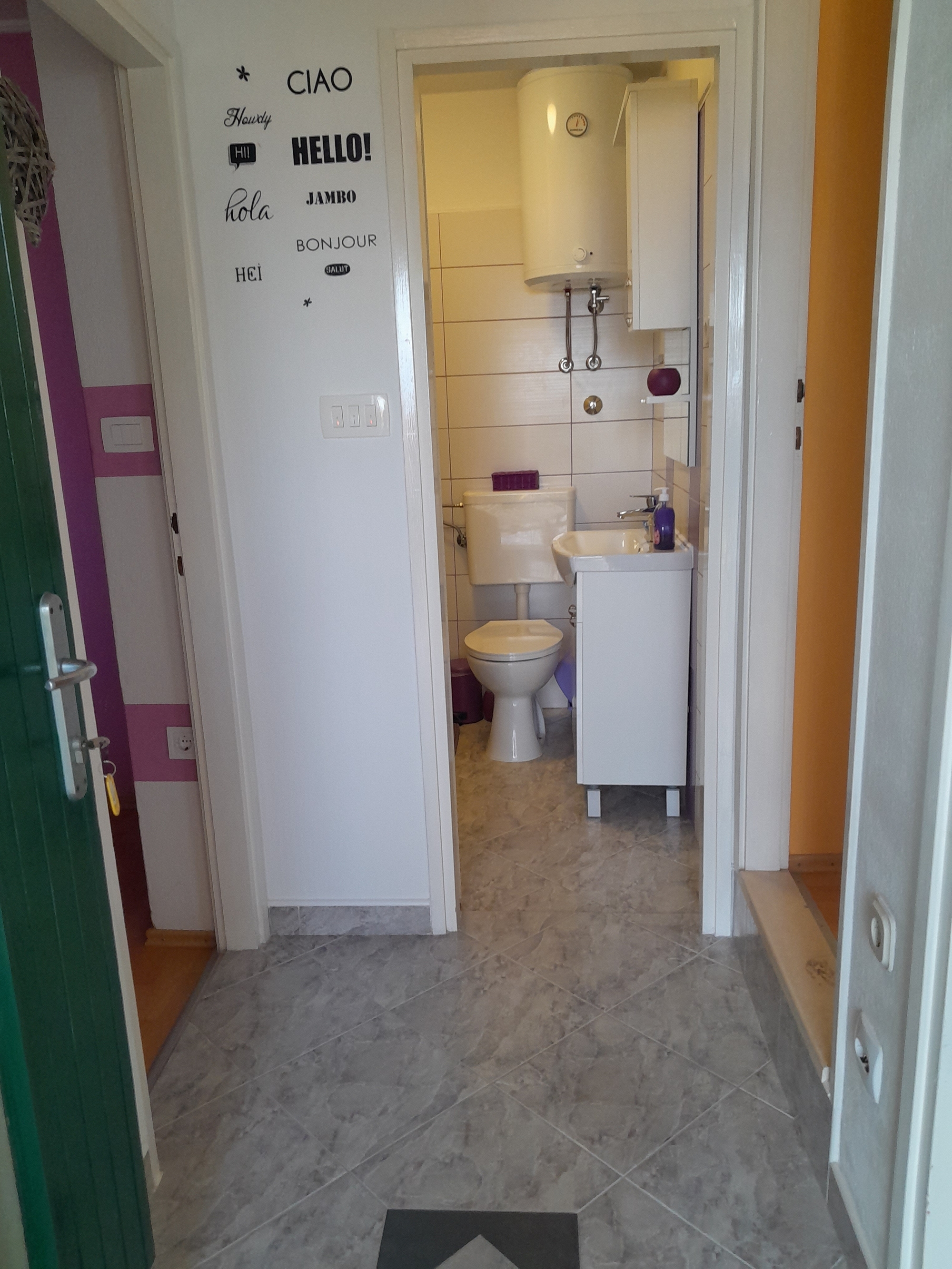 Two bedroom apartment with terrace and sea view Postira, Brač  A-b