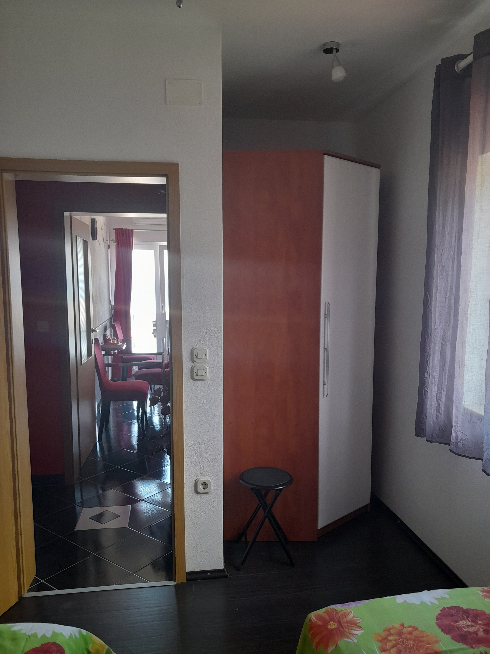 Two bedroom apartment with terrace and sea view Postira, Brač  A-c