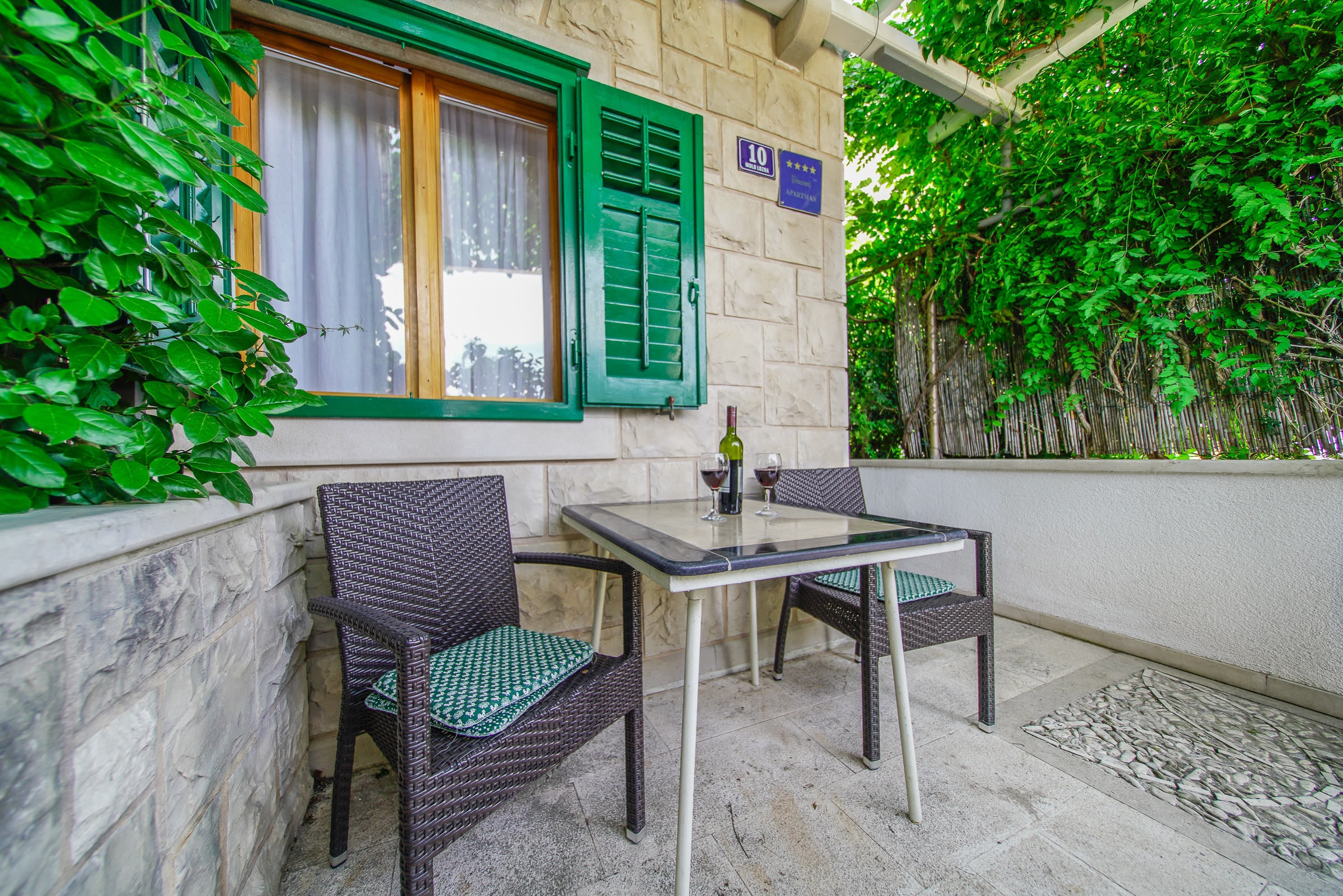 One bedroom apartment with terrace and sea view Postira, Brač (A-2913-a) One bedroom apartment with terrace and sea view Postira, Brač (A-2913-a)