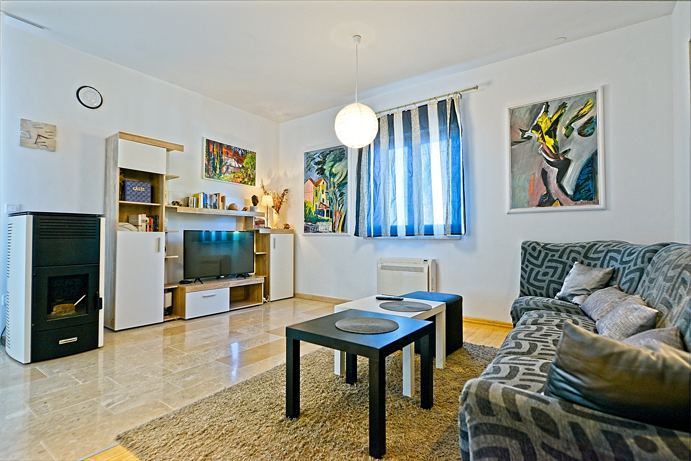 One bedroom apartment with terrace and sea view Postira, Brač (A-2913-c) One bedroom apartment with terrace and sea view Postira, Brač (A-2913-c)