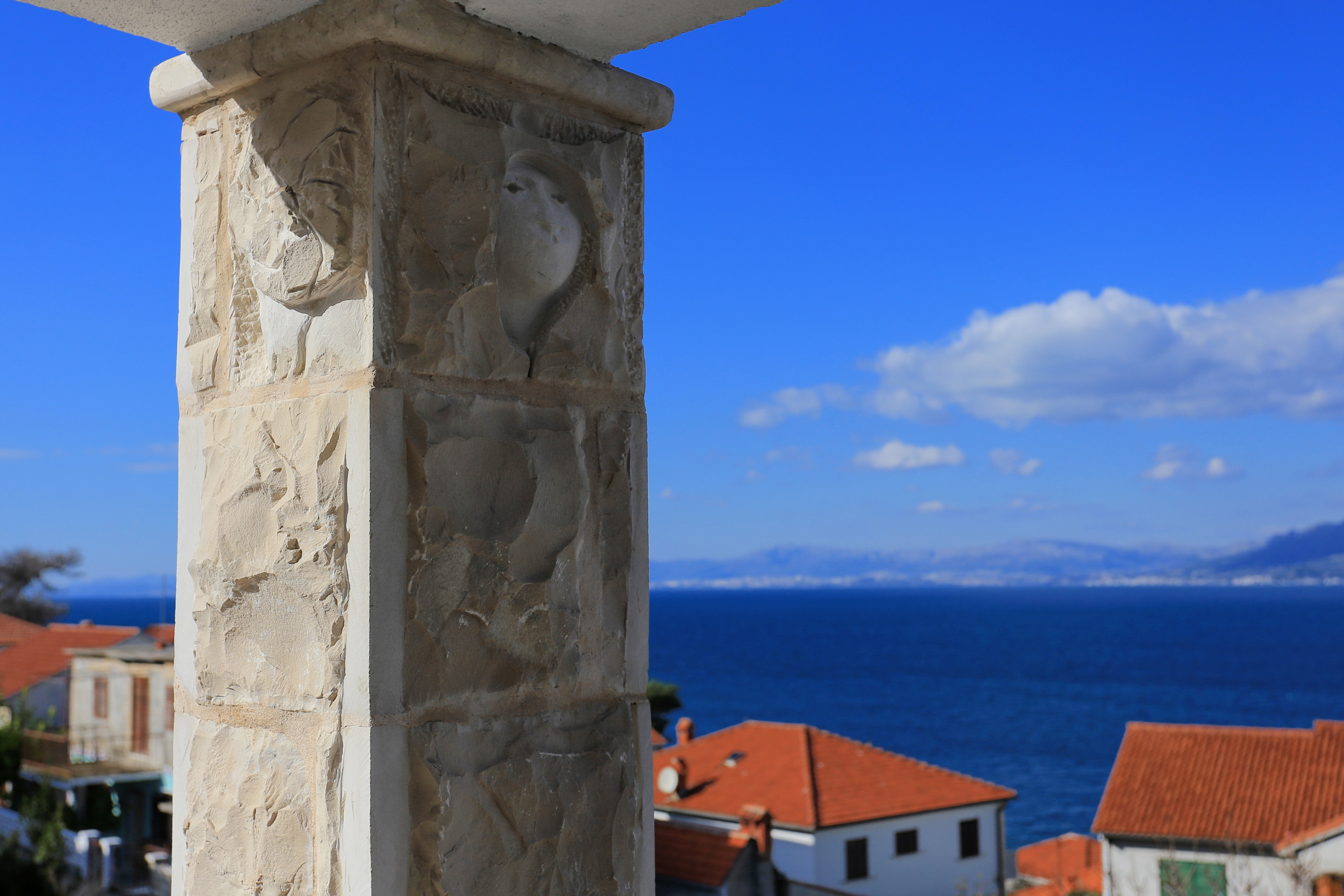 One bedroom apartment with terrace and sea view Postira, Brač  A-c