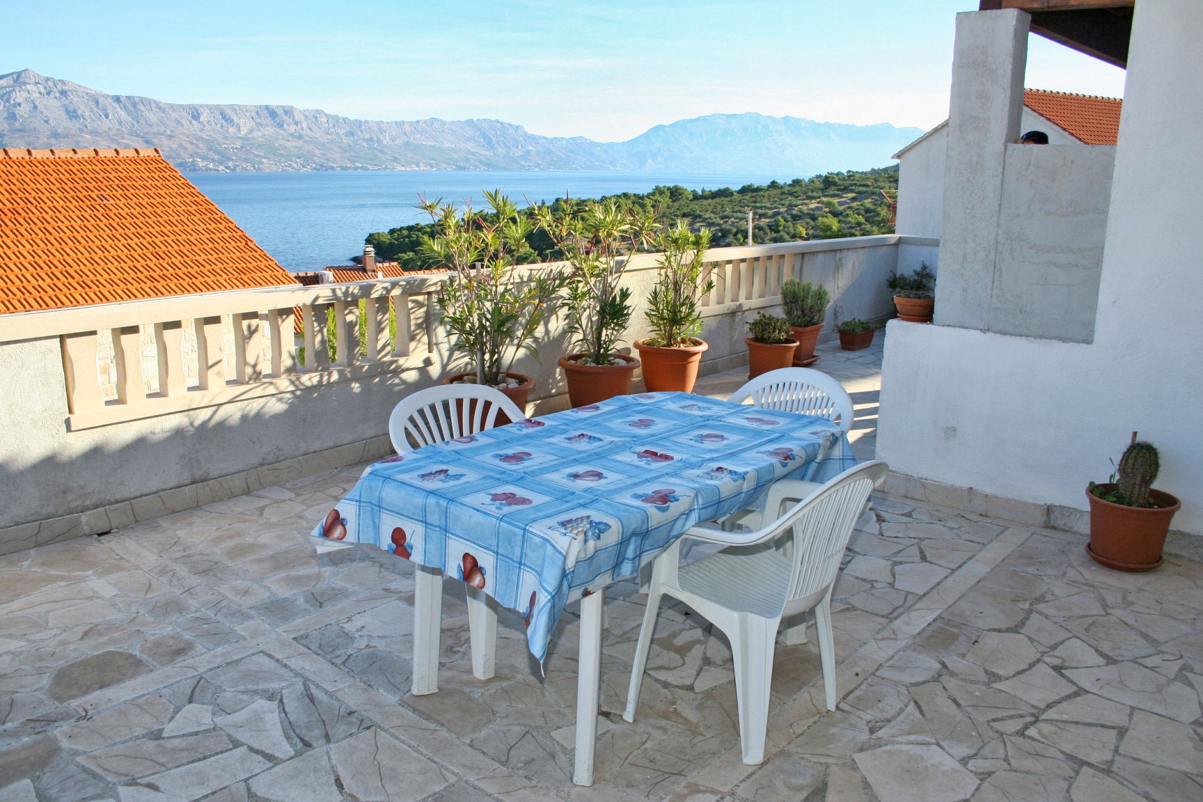 One bedroom apartment with terrace and sea view Postira, Brač (A-2919-a) One bedroom apartment with terrace and sea view Postira, Brač (A-2919-a)