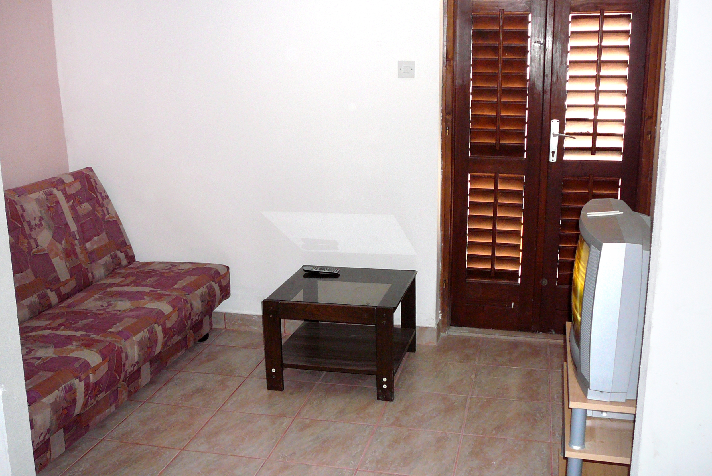 Two bedroom apartment with terrace and sea view Postira, Brač (A-2919-b)