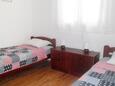 Bedroom 3 Splitska, Bedroom 3 in the apartment, (pet friendly) and WiFi.