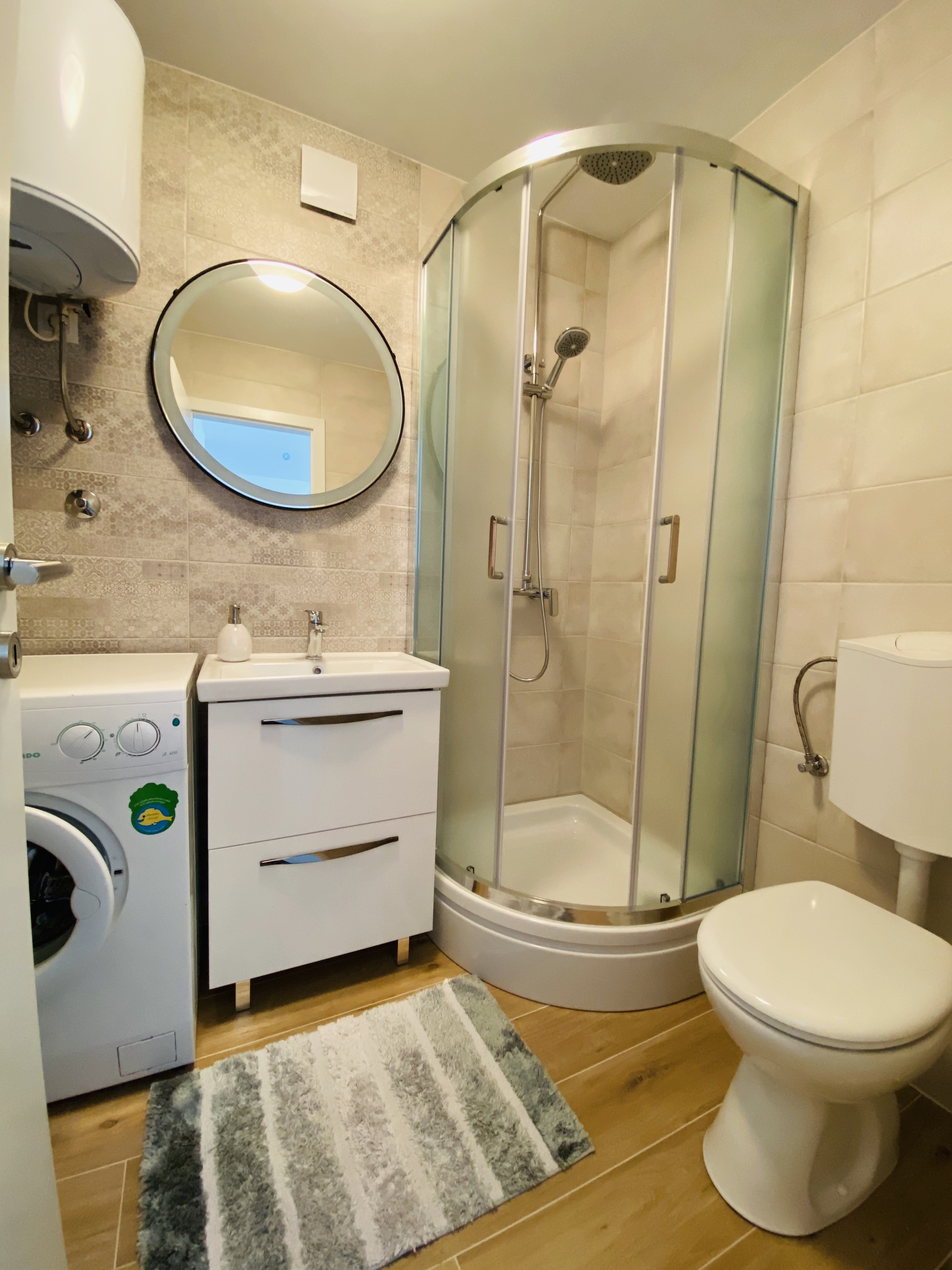 Two bedroom apartment near beach Postira, Brač  A-a