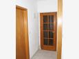 Povlja, Коридор в размещении типа apartment, WiFi.