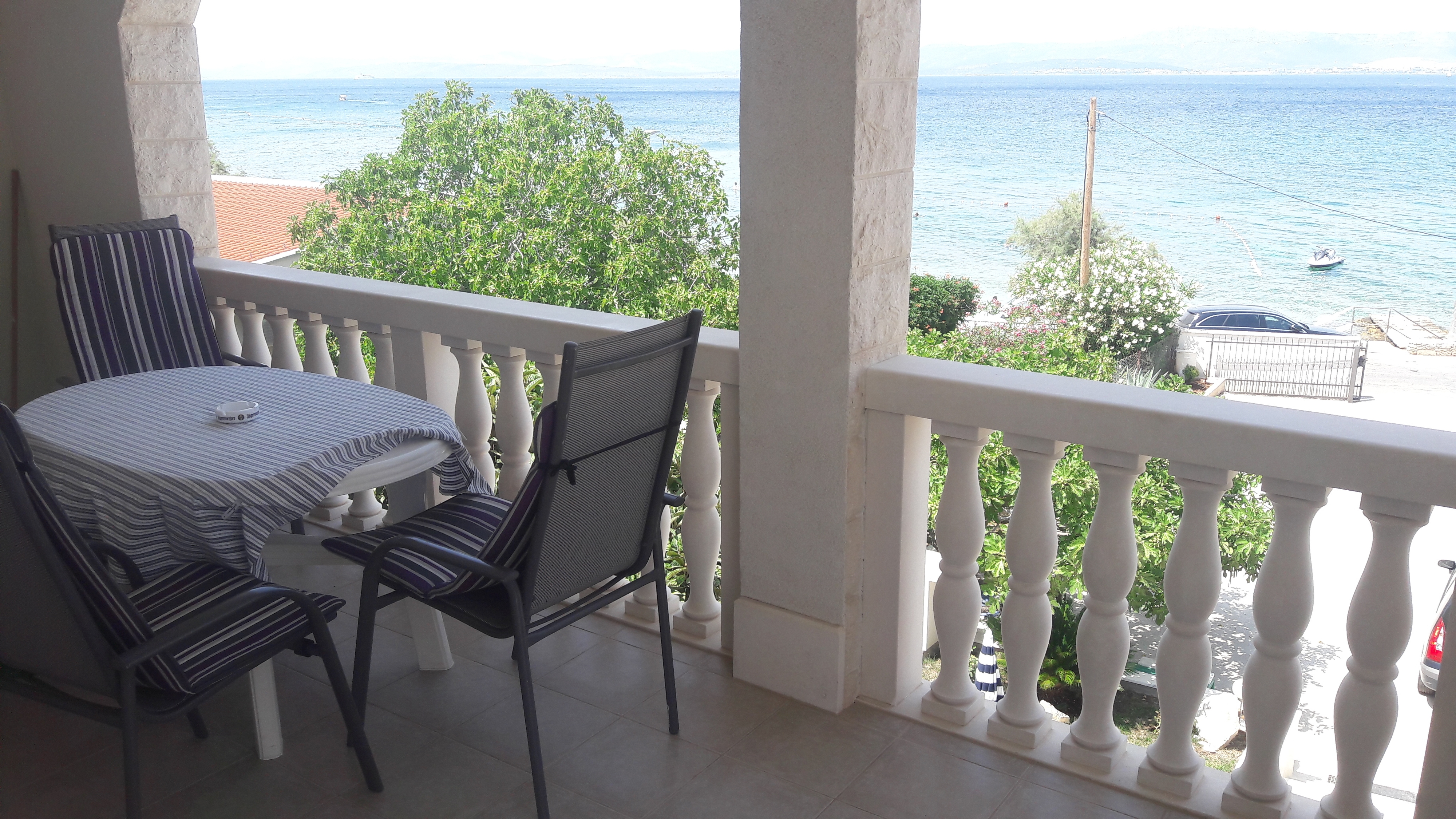 One bedroom apartment near beach Sutivan, Brač (A-2943-a) One bedroom apartment near beach Sutivan, Brač (A-2943-a)