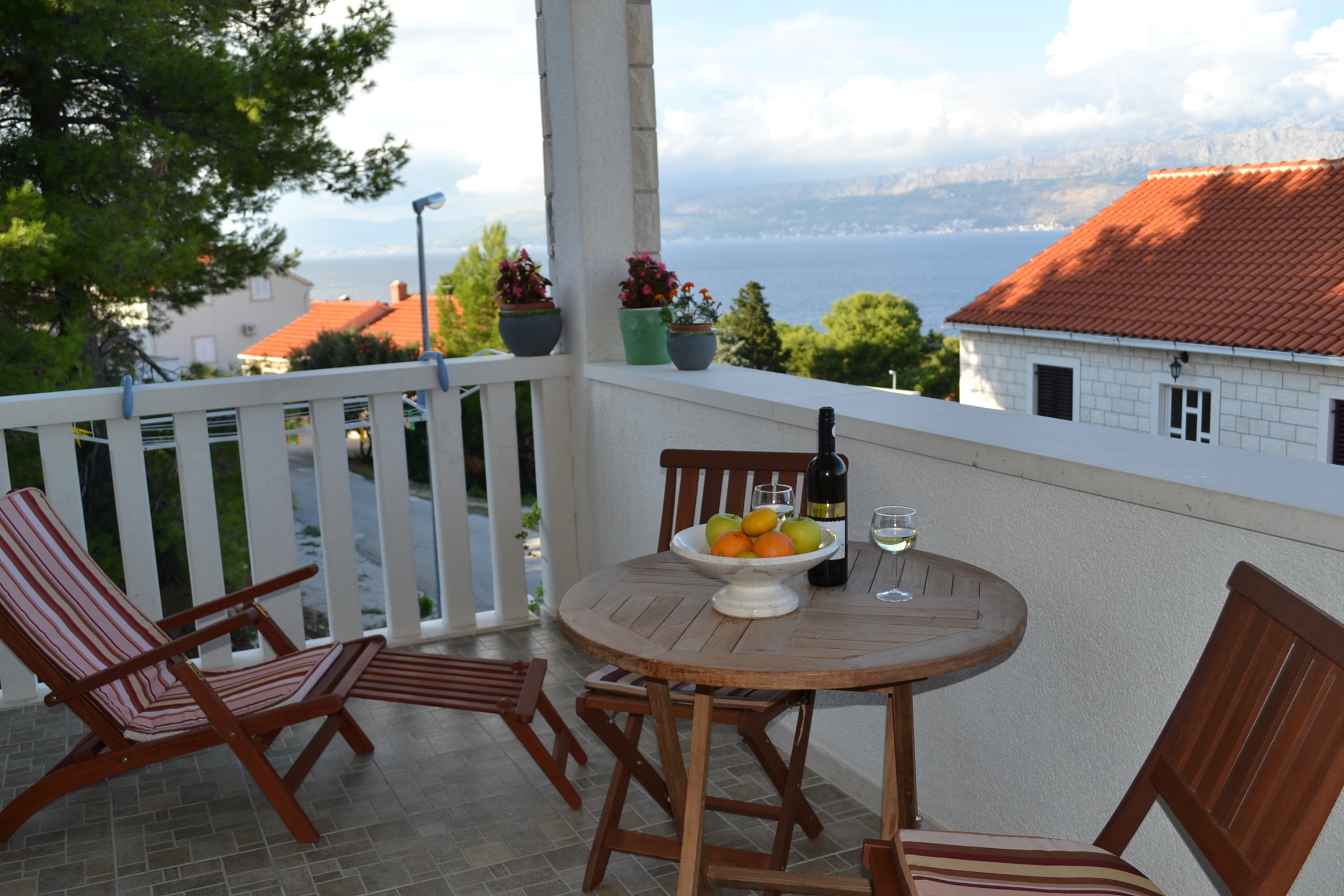 One bedroom apartment with terrace and sea view Postira, Brač (A-2948-a) One bedroom apartment with terrace and sea view Postira, Brač (A-2948-a)