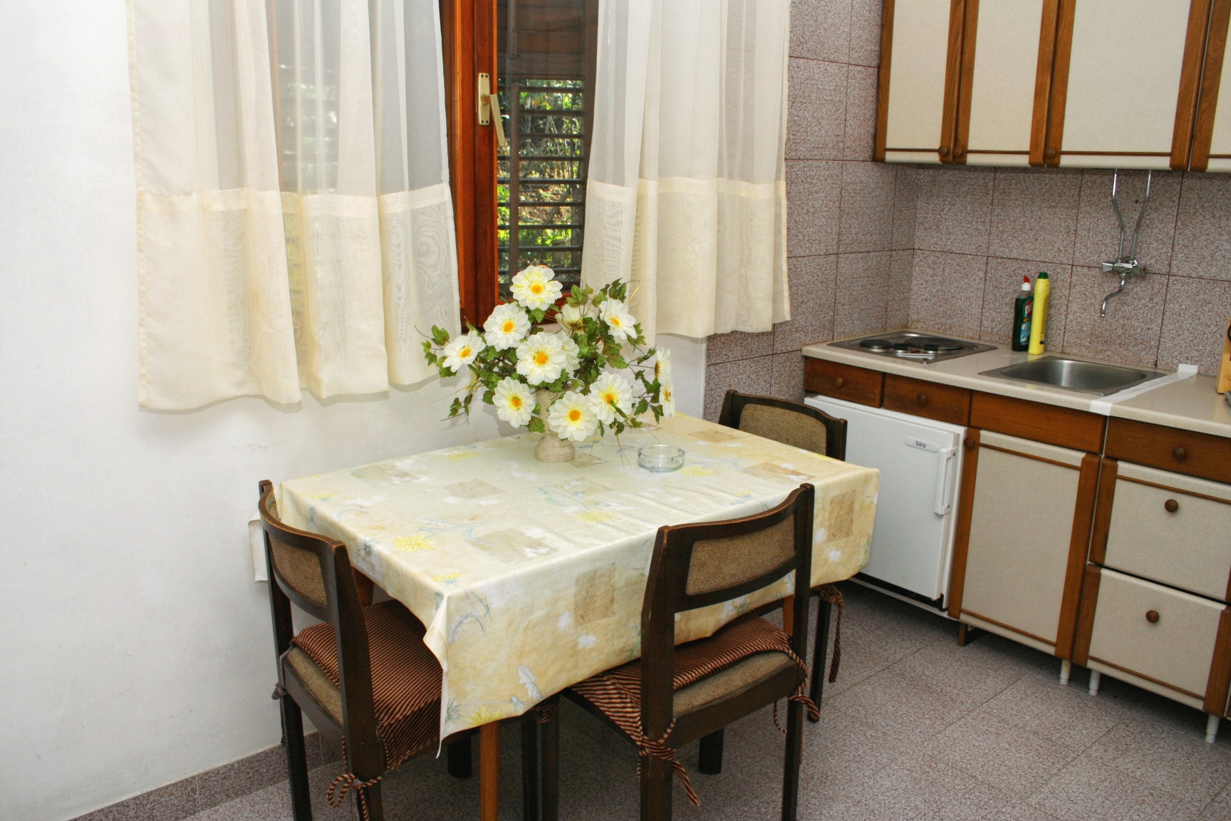 One bedroom apartment with balcony and sea view Sumartin, Brač (A-2949-a) One bedroom apartment with balcony and sea view Sumartin, Brač (A-2949-a)