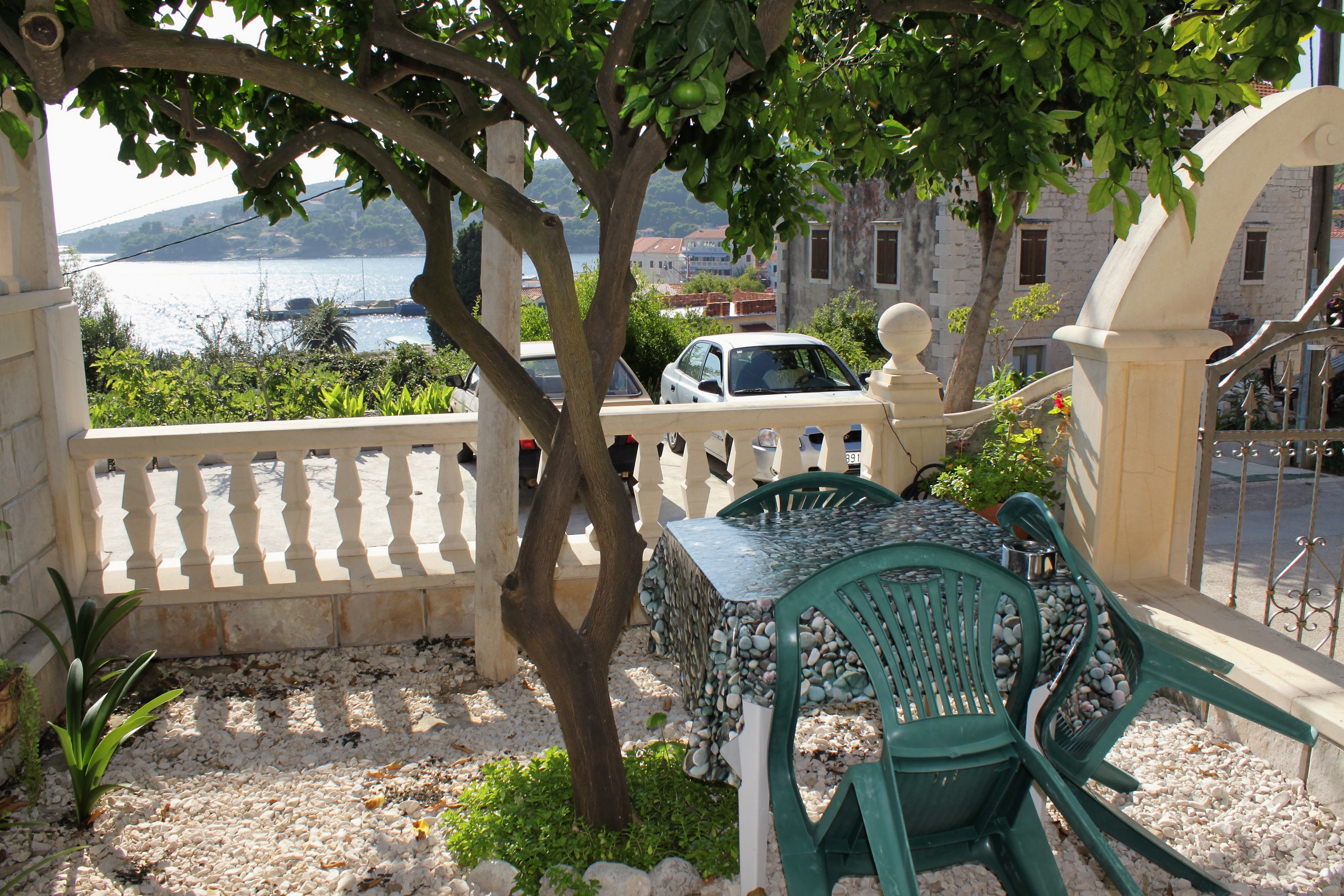 Studio flat with terrace and sea view Sumartin, Brač (AS-2949-c) Studio flat with terrace and sea view Sumartin, Brač (AS-2949-c)