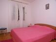 Supetar, Dormitorio 2 in the apartment, (pet friendly) y WiFi.