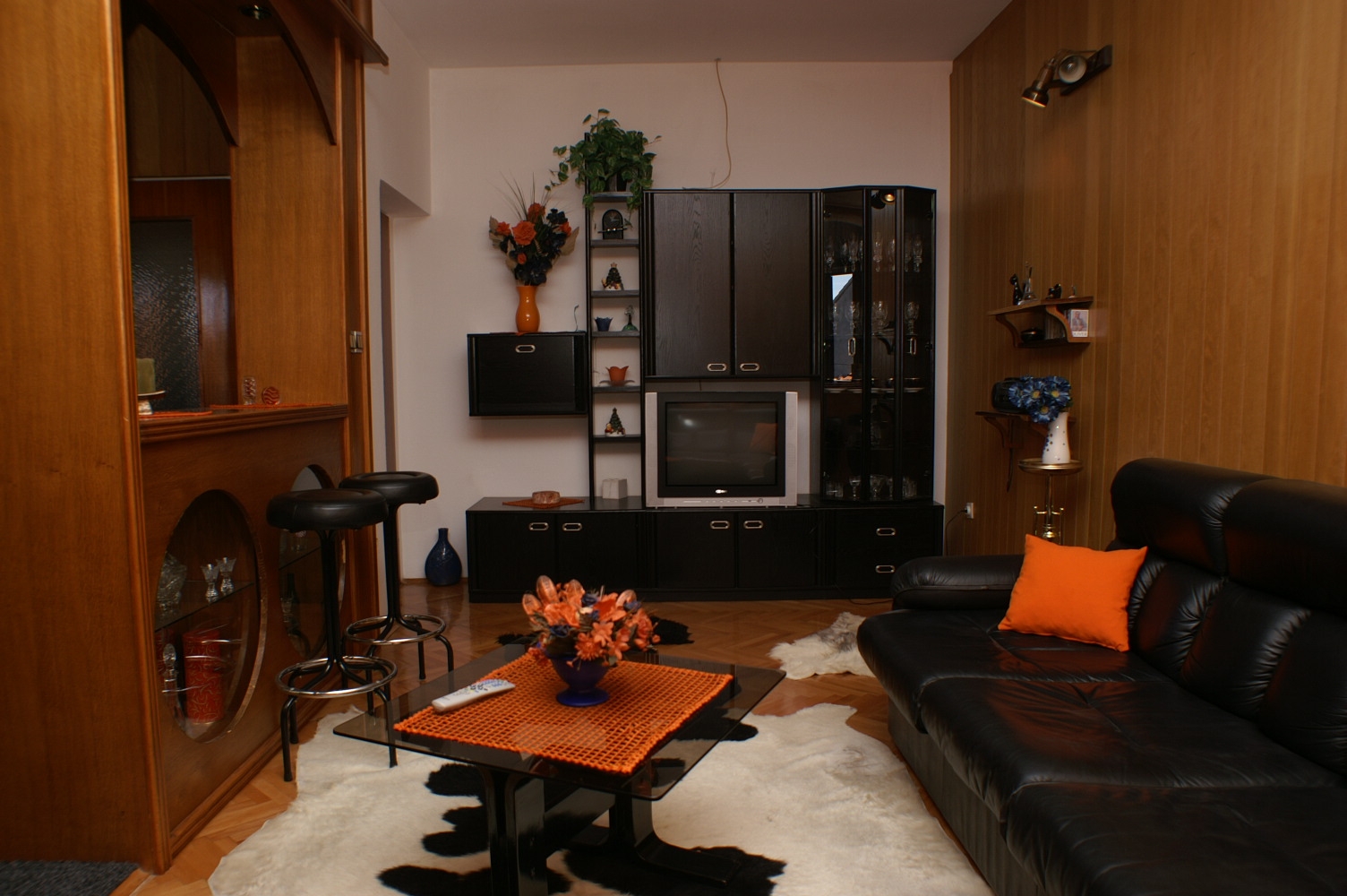 Three bedroom apartment with terrace and sea view Supetar, Brač (A-2956-a) Three bedroom apartment with terrace and sea view Supetar, Brač (A-2956-a)