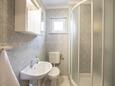 Ванная комната Ražanj, Ванная комната в размещении типа apartment, WiFi.