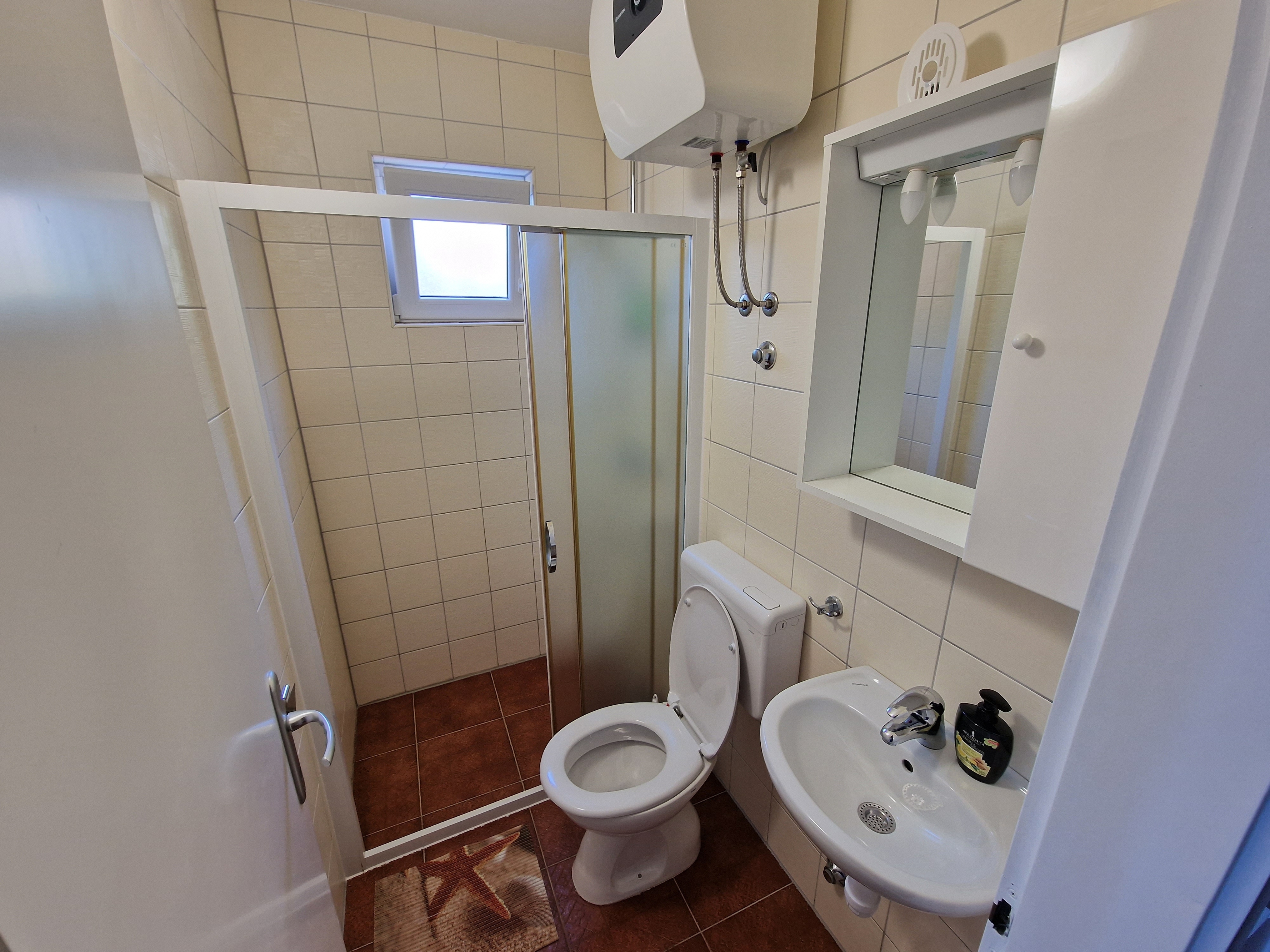 Three bedroom apartment with terrace and sea view Mimice, Omiš  A-a