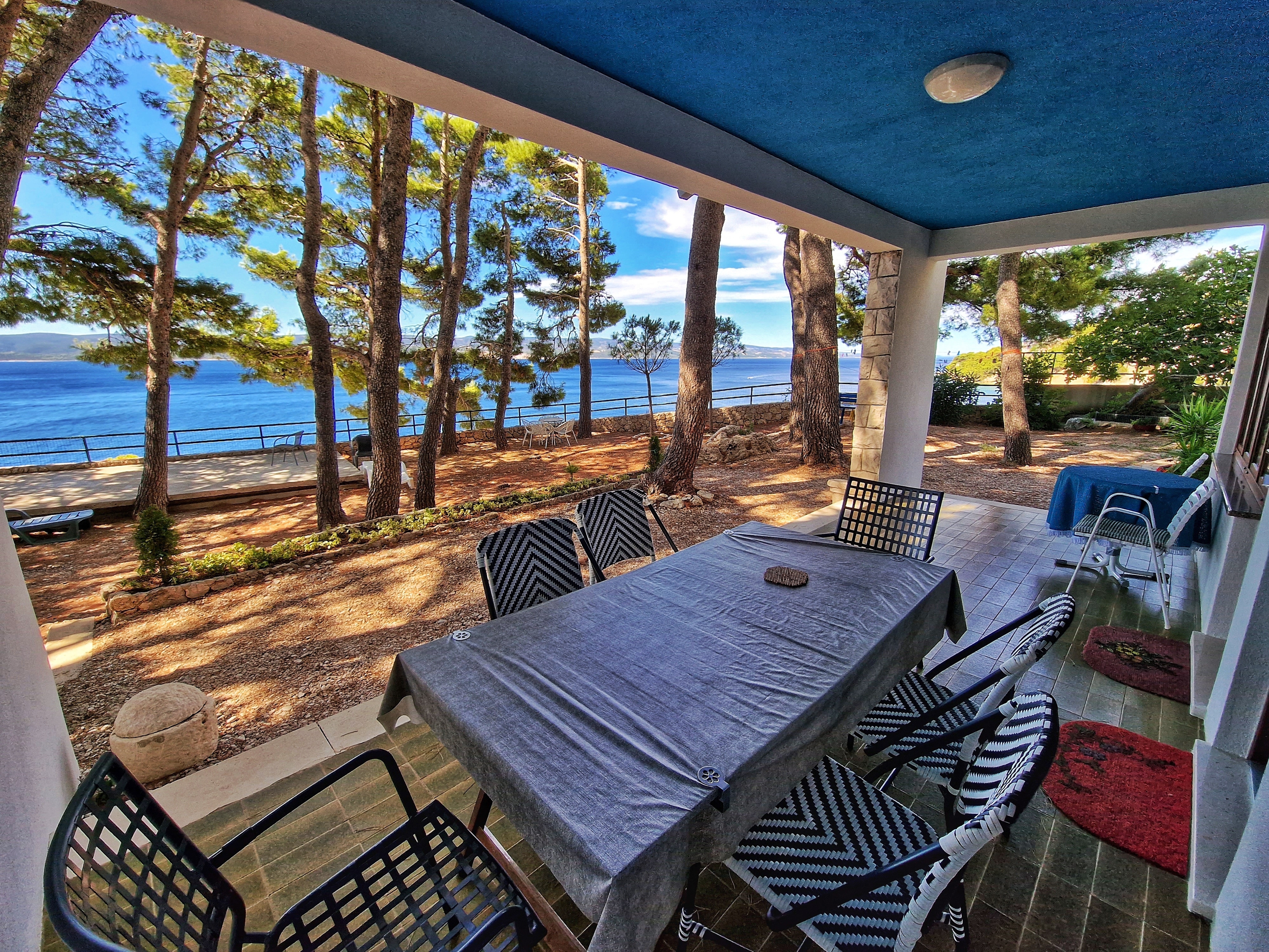 Three bedroom apartment with terrace and sea view Mimice, Omiš (A-2972-a) Three bedroom apartment with terrace and sea view Mimice, Omiš (A-2972-a)