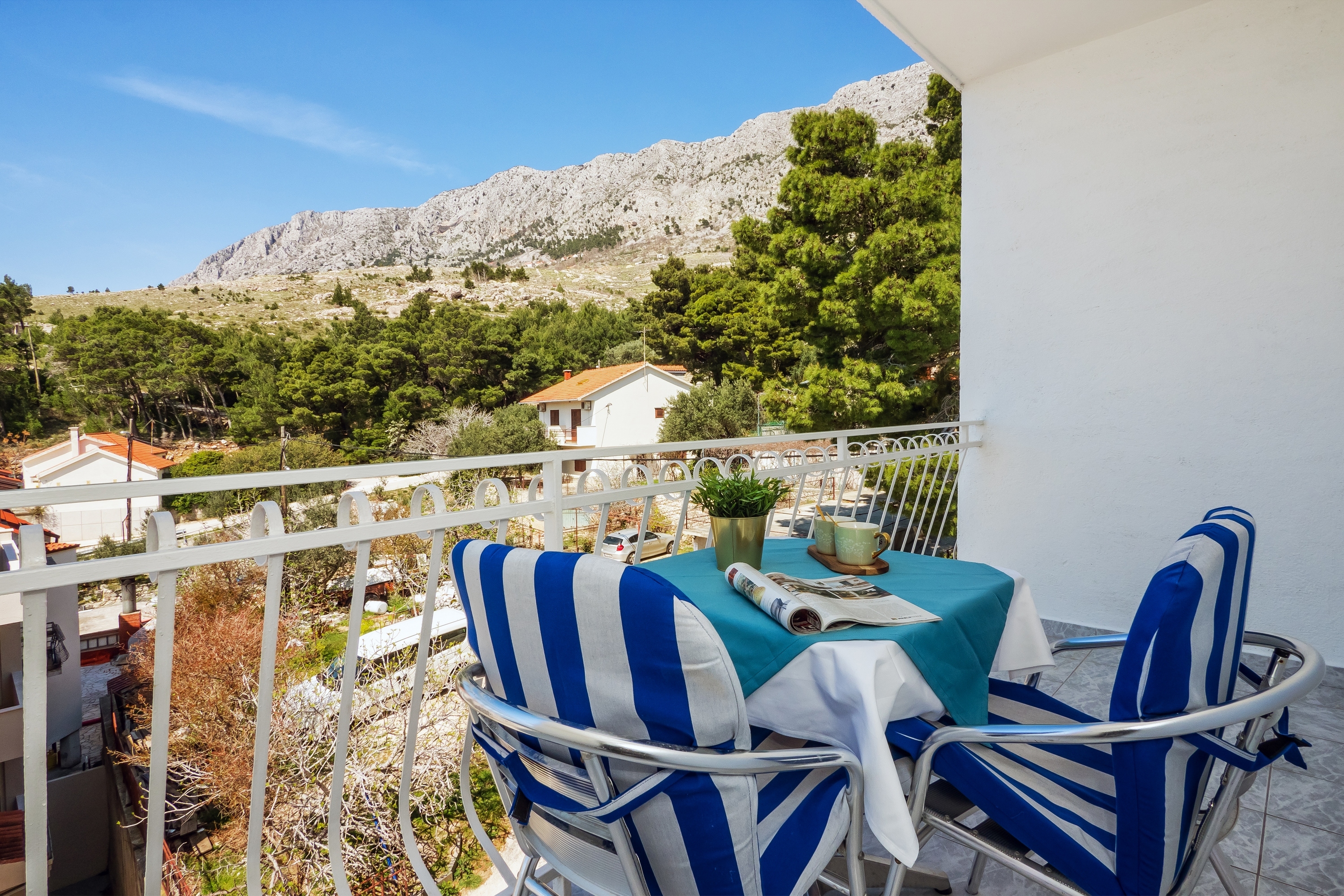 One bedroom apartment with balcony and sea view Lokva Rogoznica, Omiš  A-b