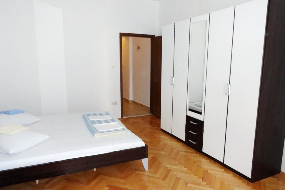One bedroom apartment with balcony Lokva Rogoznica, Omiš  A-c