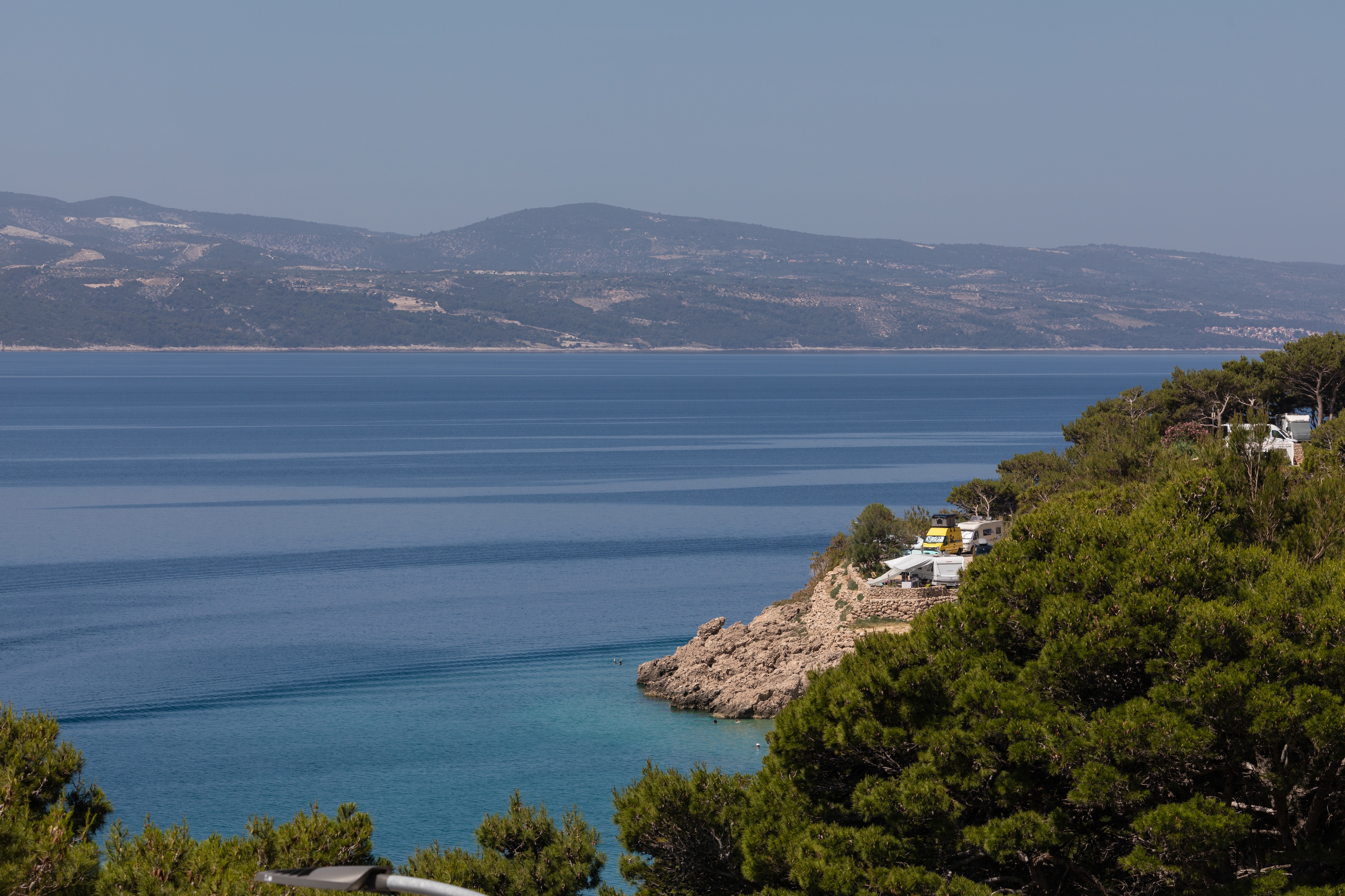One bedroom apartment with balcony and sea view Lokva Rogoznica, Omiš  A-e