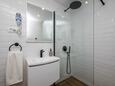 Ванная комната Lokva Rogoznica, Ванная комната в размещении типа studio-apartment, WiFi.