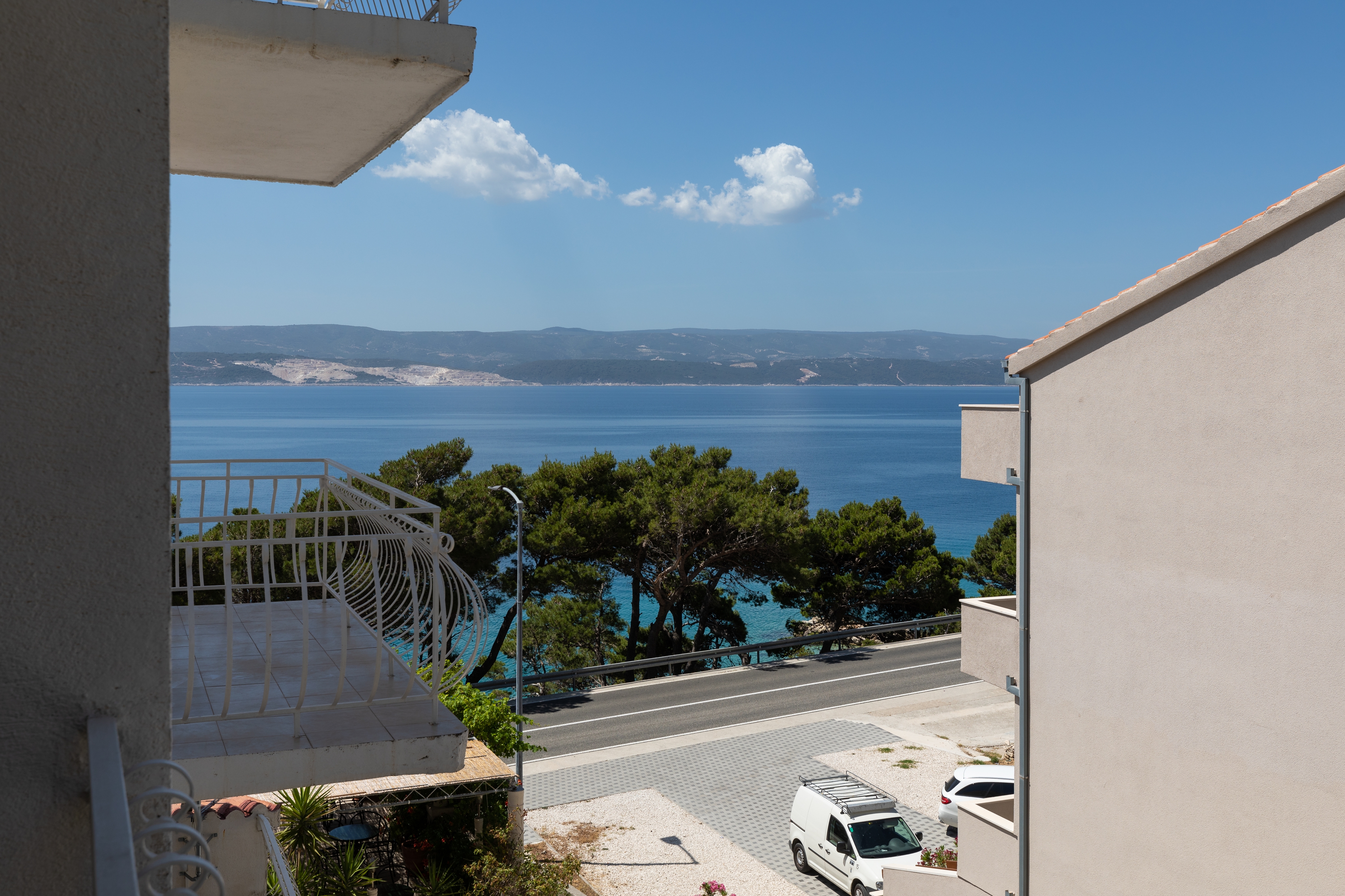 Studio flat with balcony and sea view Lokva Rogoznica, Omiš  AS-b