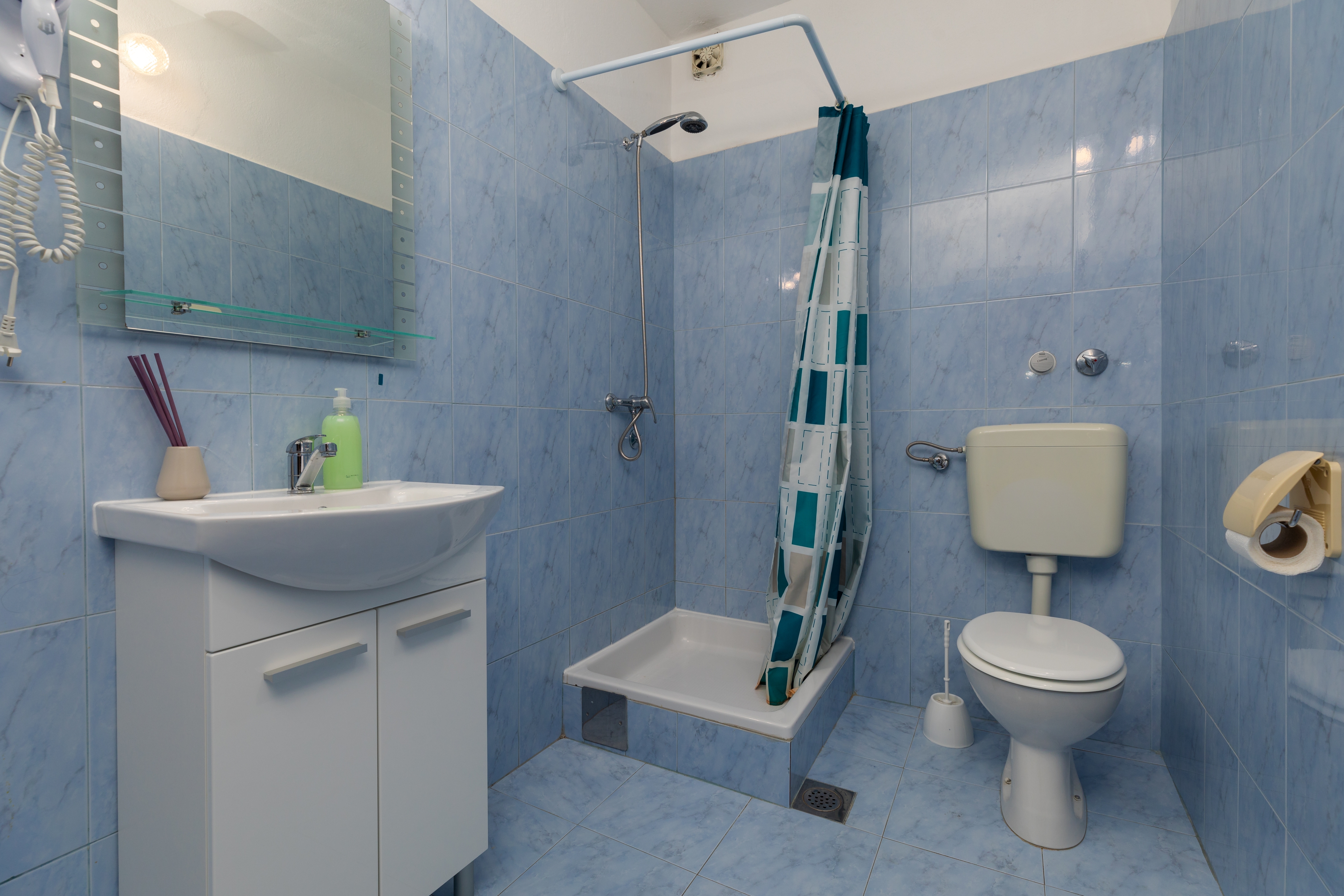 Studio flat with balcony and sea view Lokva Rogoznica, Omiš  AS-b