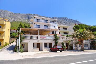 Property Lokva Rogoznica, Omiš, Property 2973 - Apartments and Rooms near sea with pebble beach.
