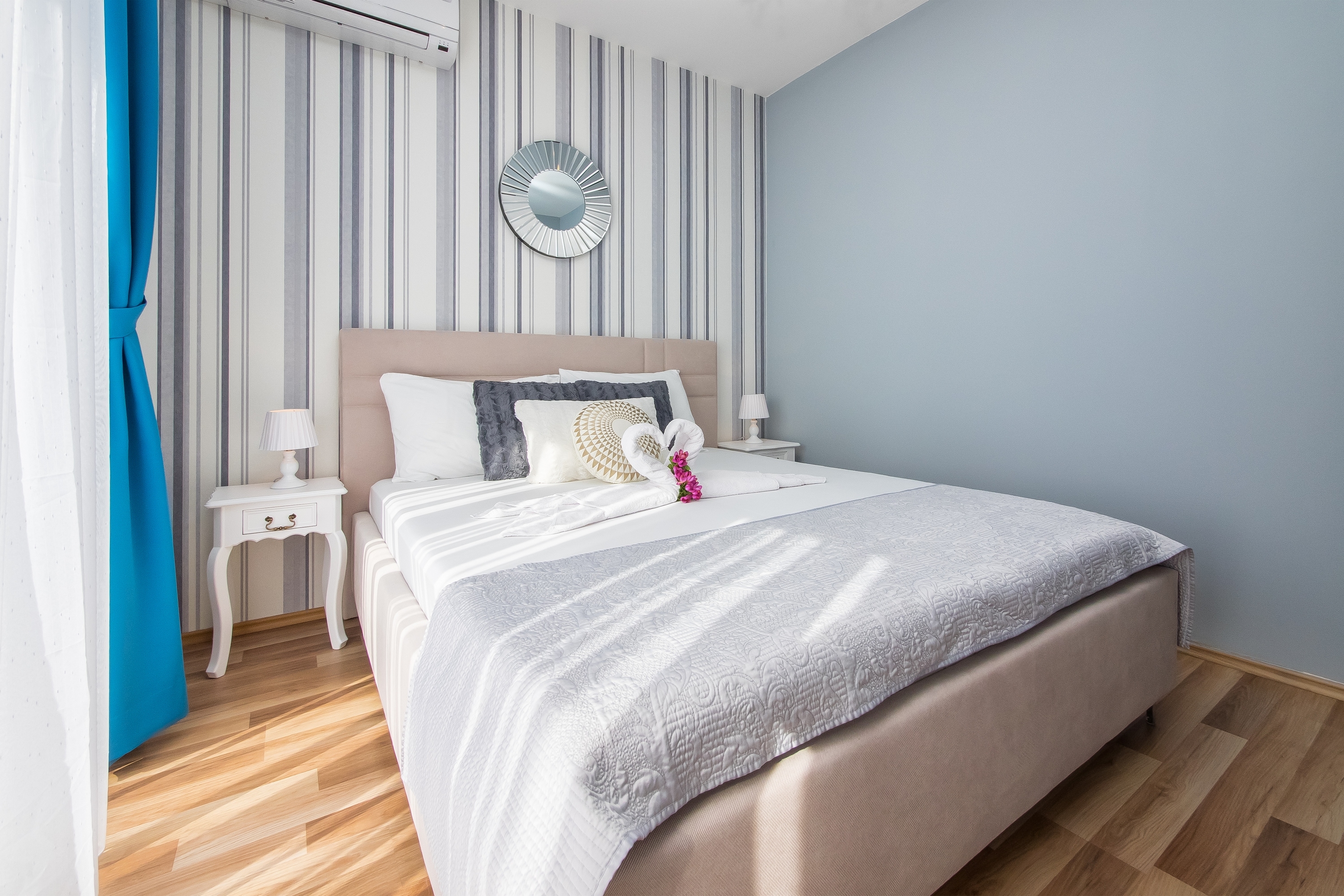 Room with balcony and sea view Lokva Rogoznica, Omiš  S-d