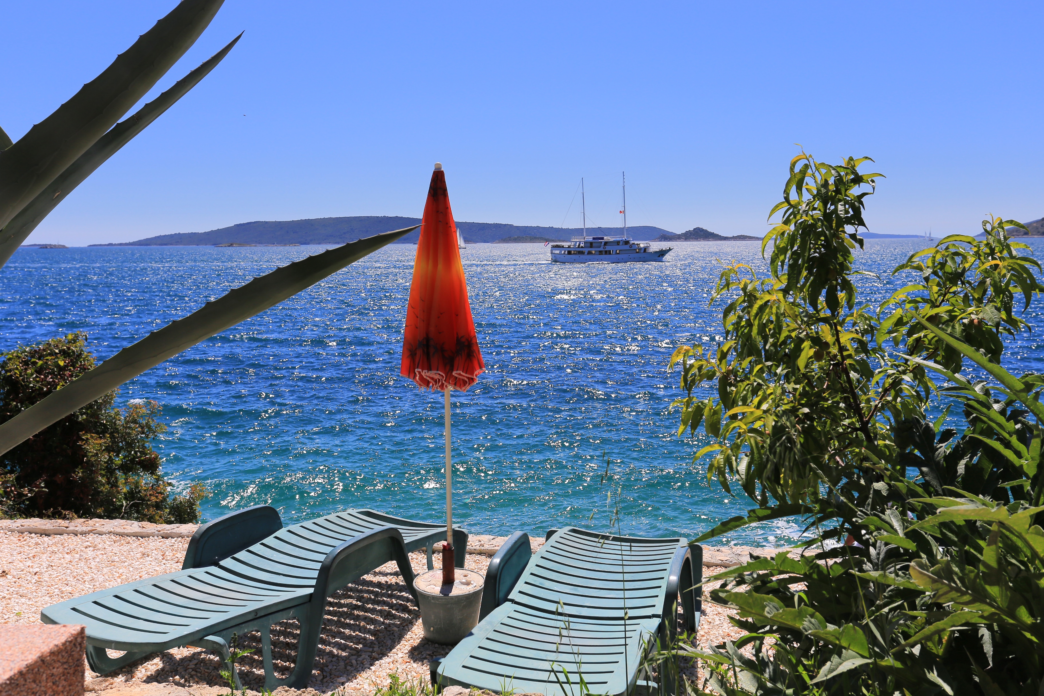 Two bedroom apartment near beach Okrug Donji, Čiovo (A-2977-a)