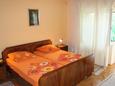 Bedroom 1 Podstrana, Bedroom 1 in the house, air condition available, (pet friendly) and WiFi.
