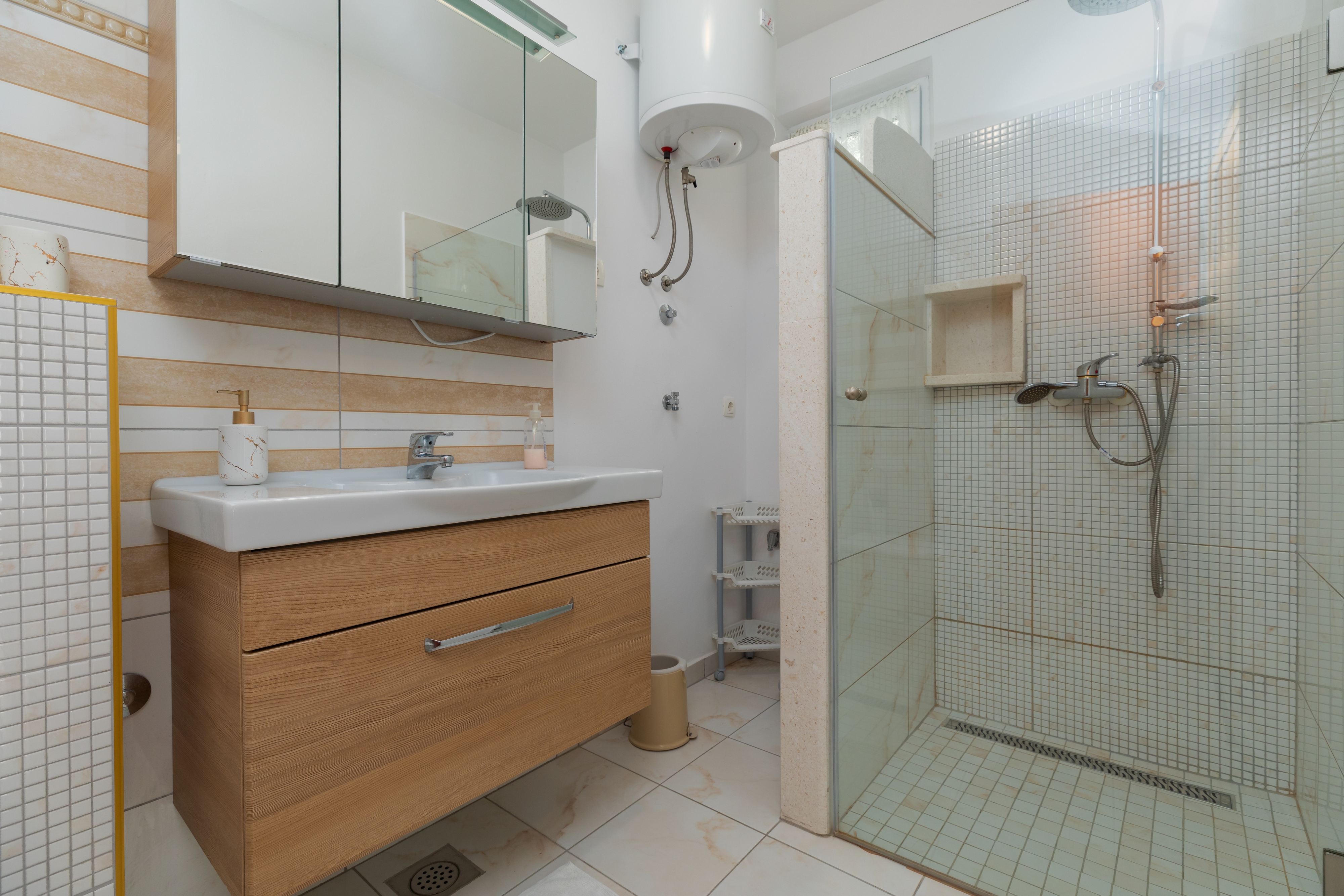 Two bedroom apartment with terrace and sea view Duće, Omiš  A-a