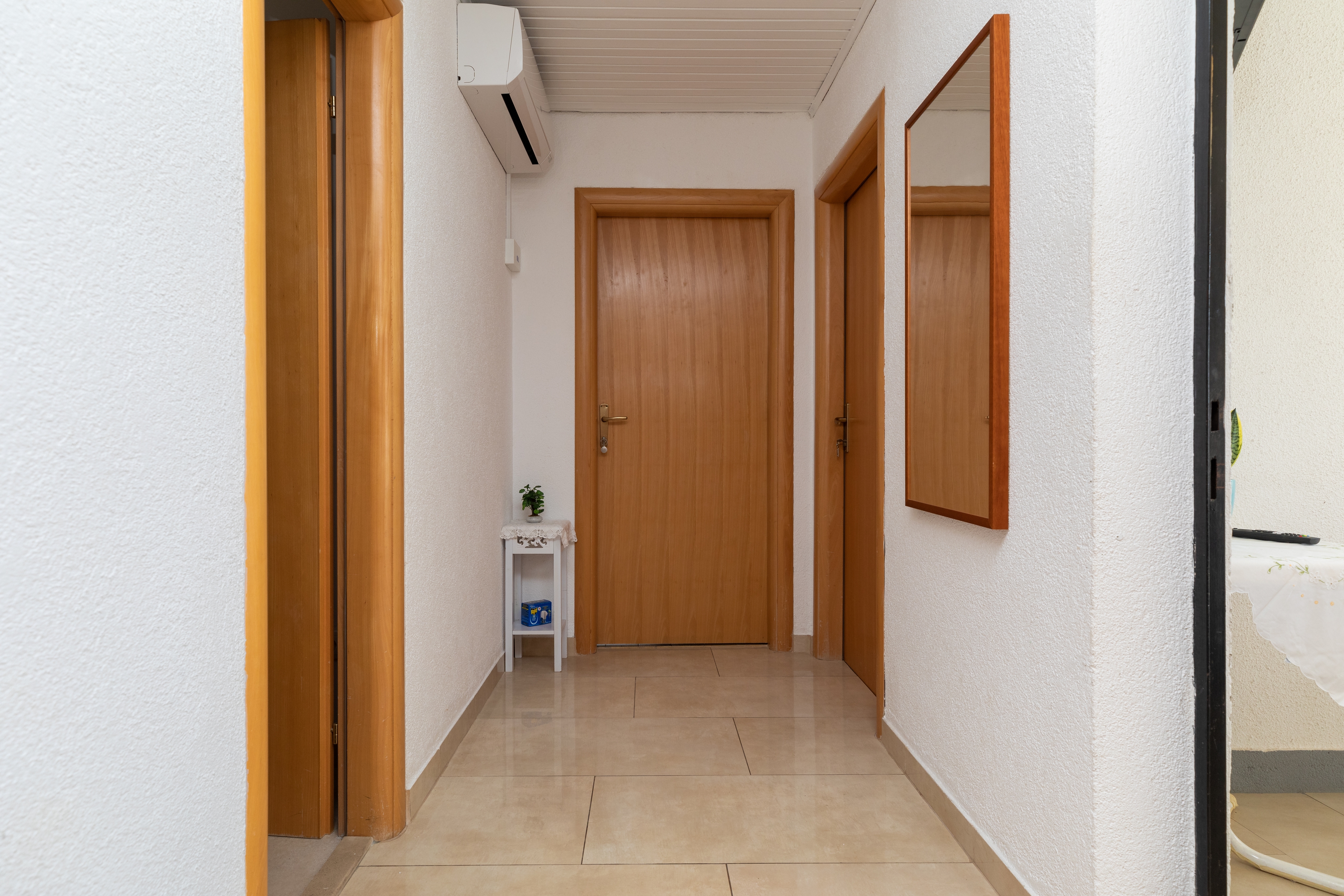 Two bedroom apartment with terrace and sea view Duće, Omiš  A-b