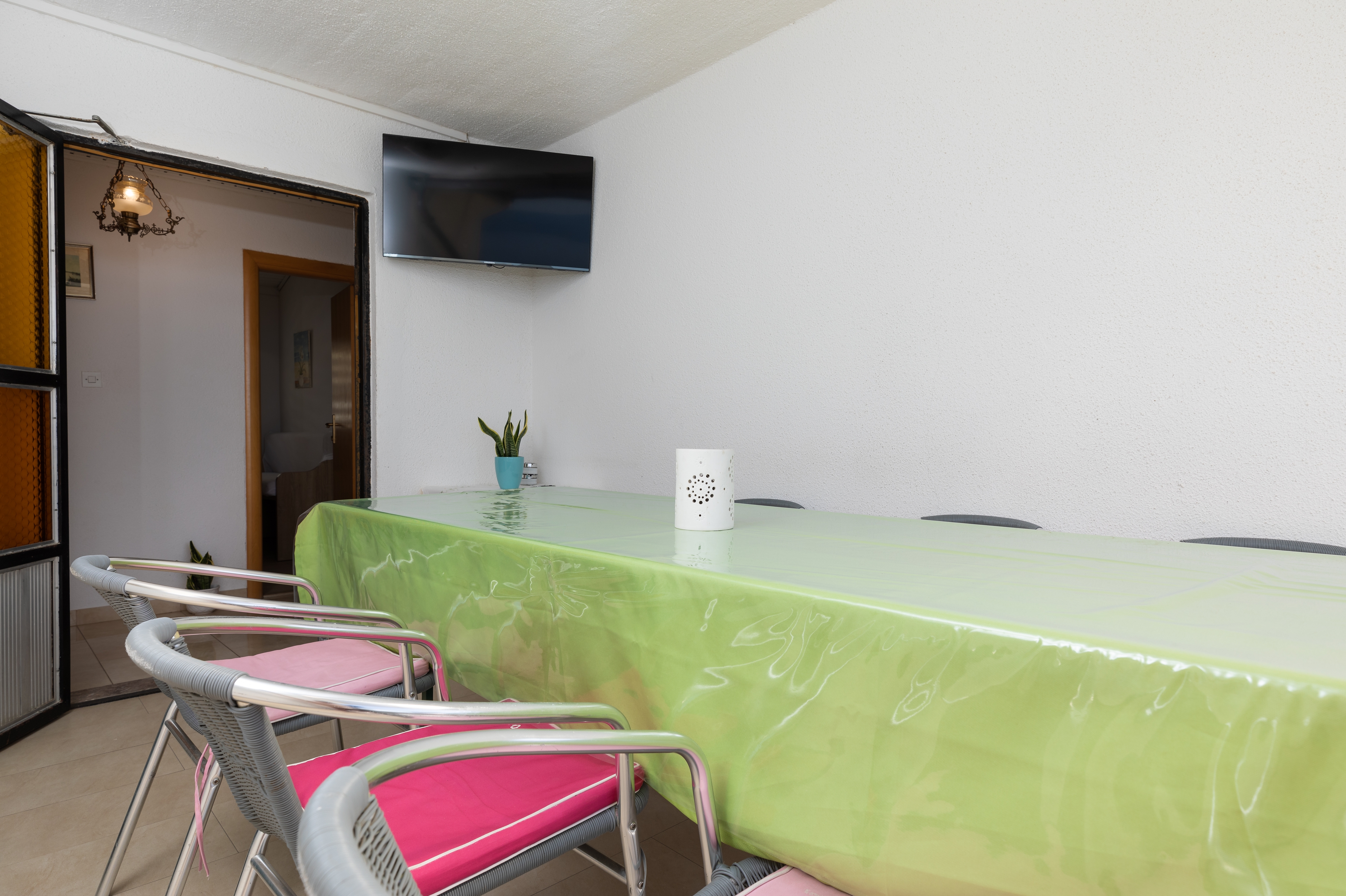 Two bedroom apartment with terrace and sea view Duće, Omiš  A-b