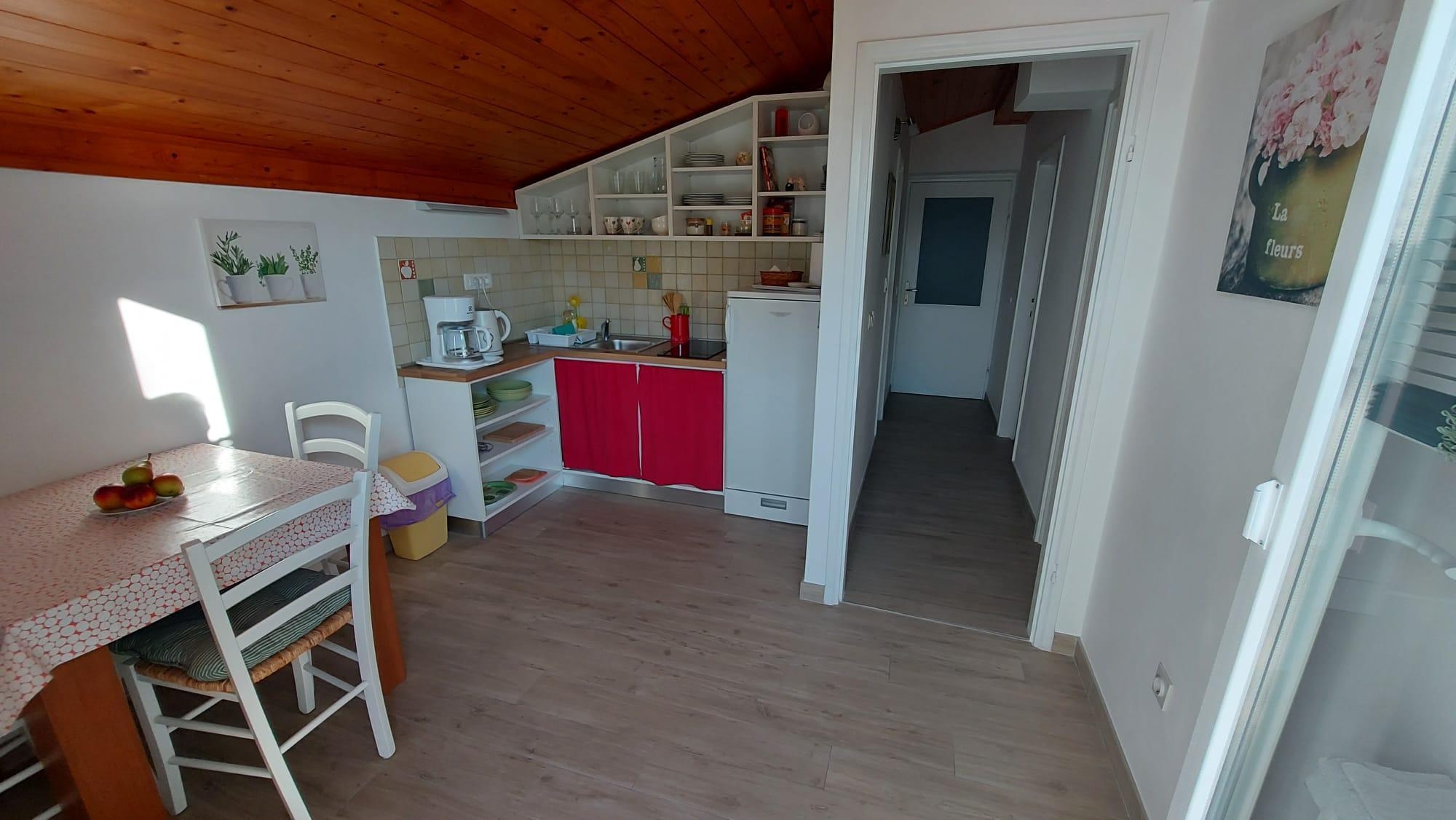 One bedroom apartment near beach Tribunj, Vodice  A-a