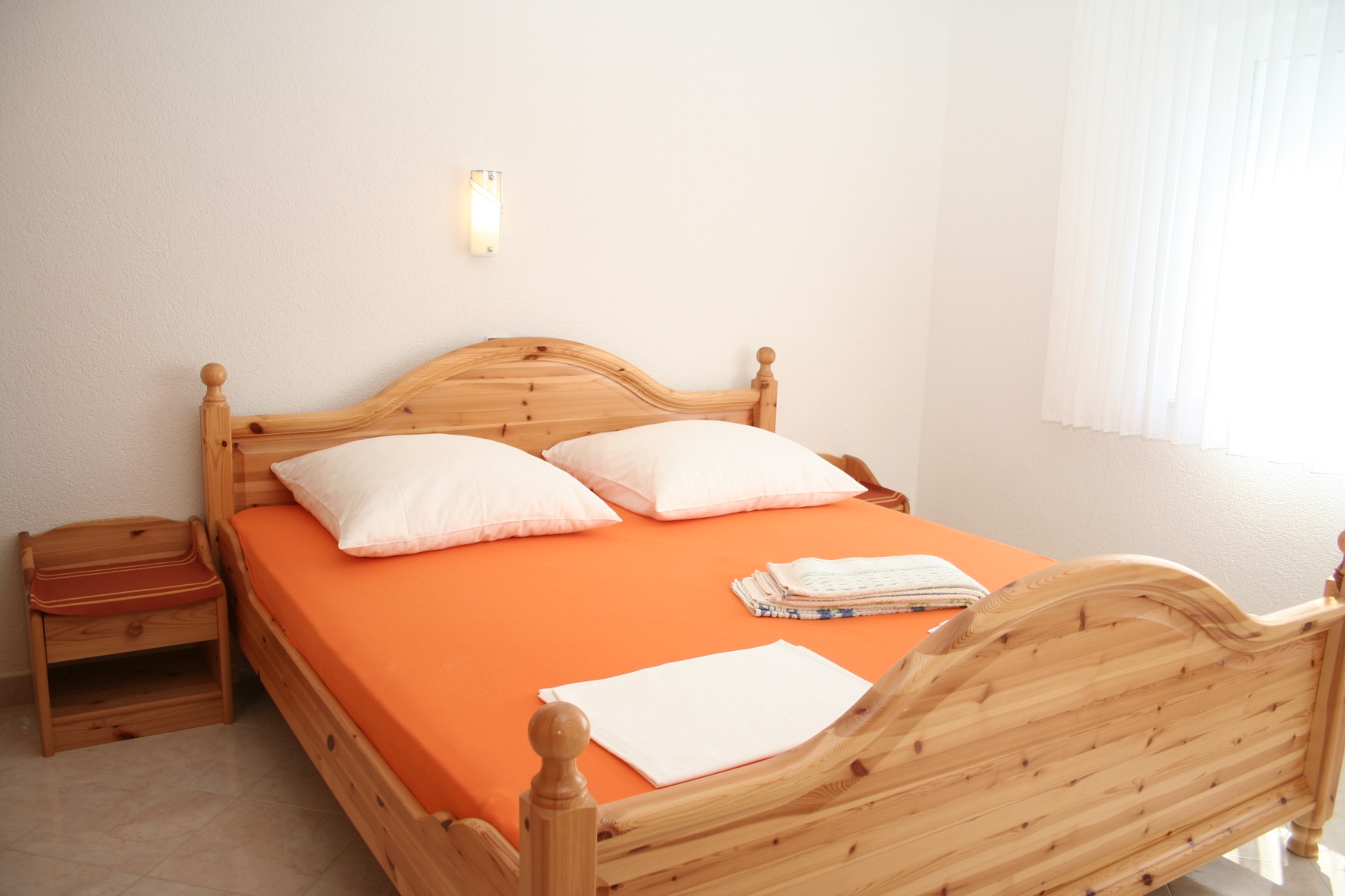 Dvosobni apartman s terasom Vodice  A-a